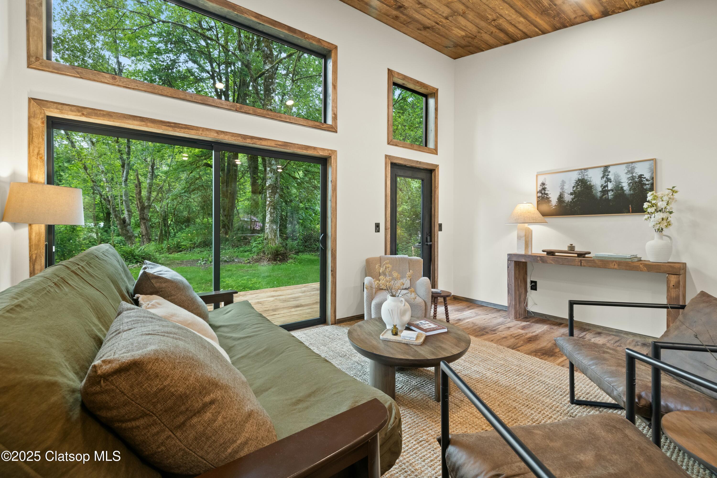 82339 Maple Road Property Photo 2