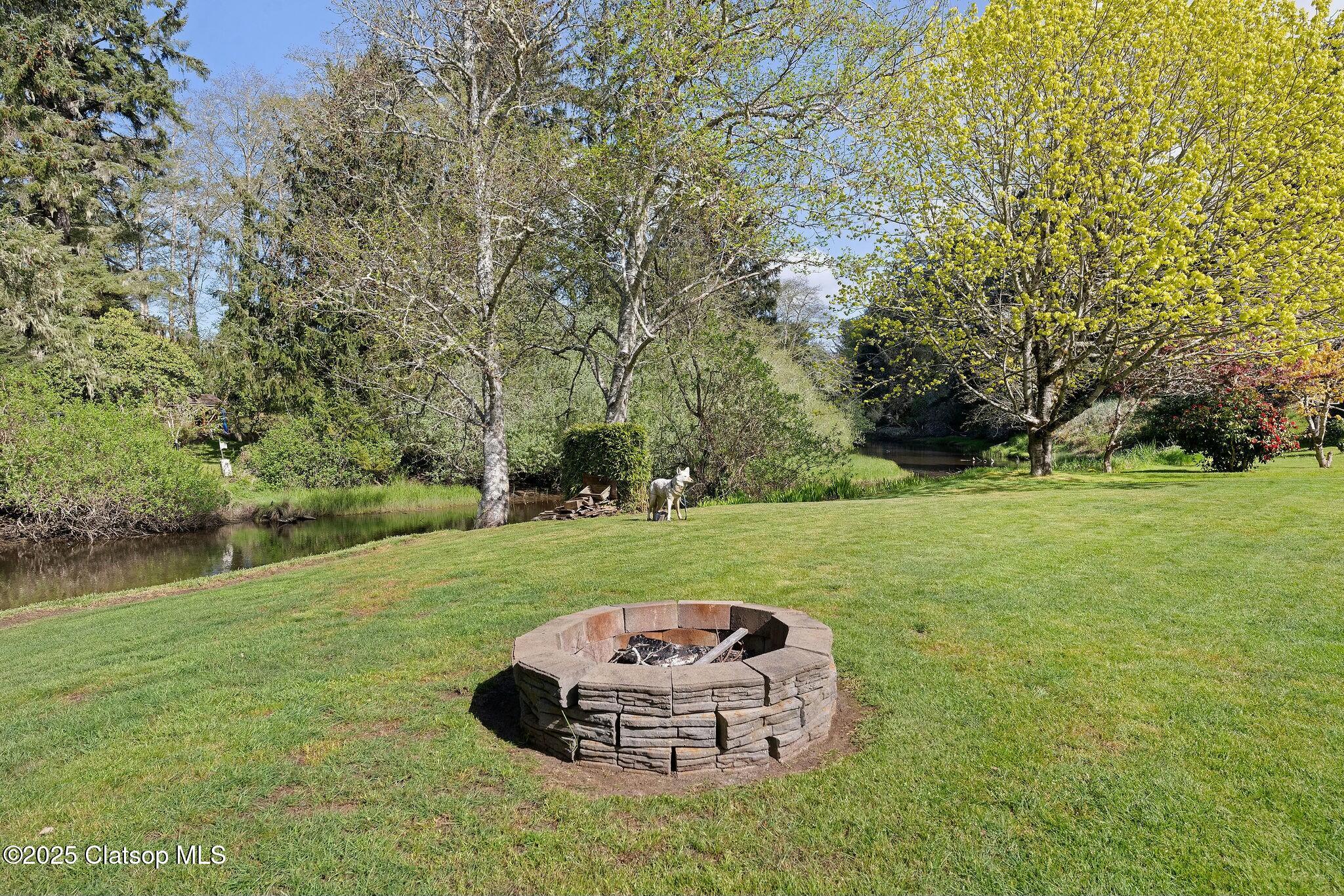 294 Woodland Avenue Property Photo 3