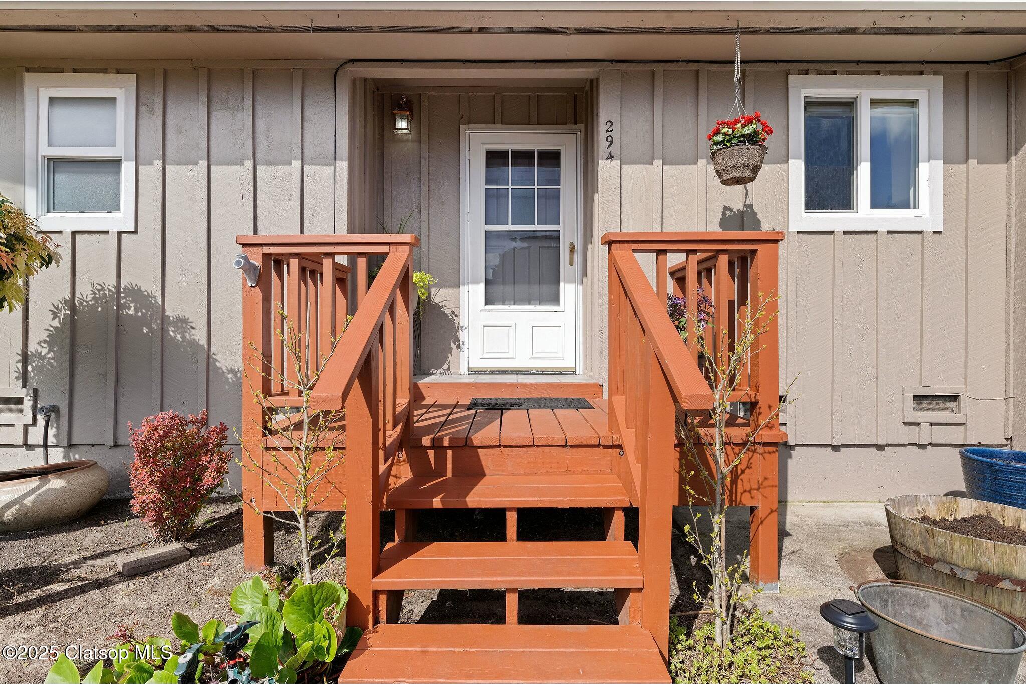 294 Woodland Avenue Property Photo 7