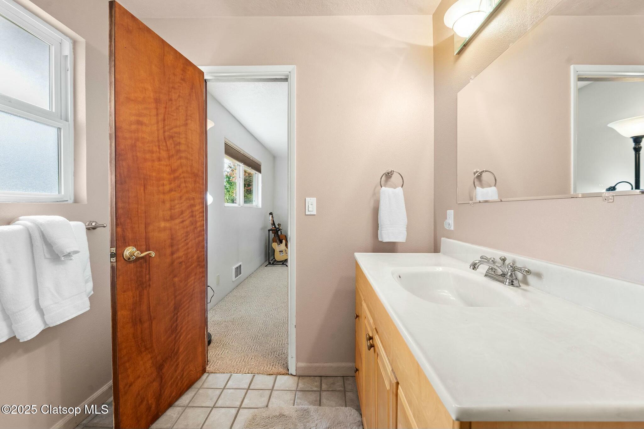 294 Woodland Avenue Property Photo 25