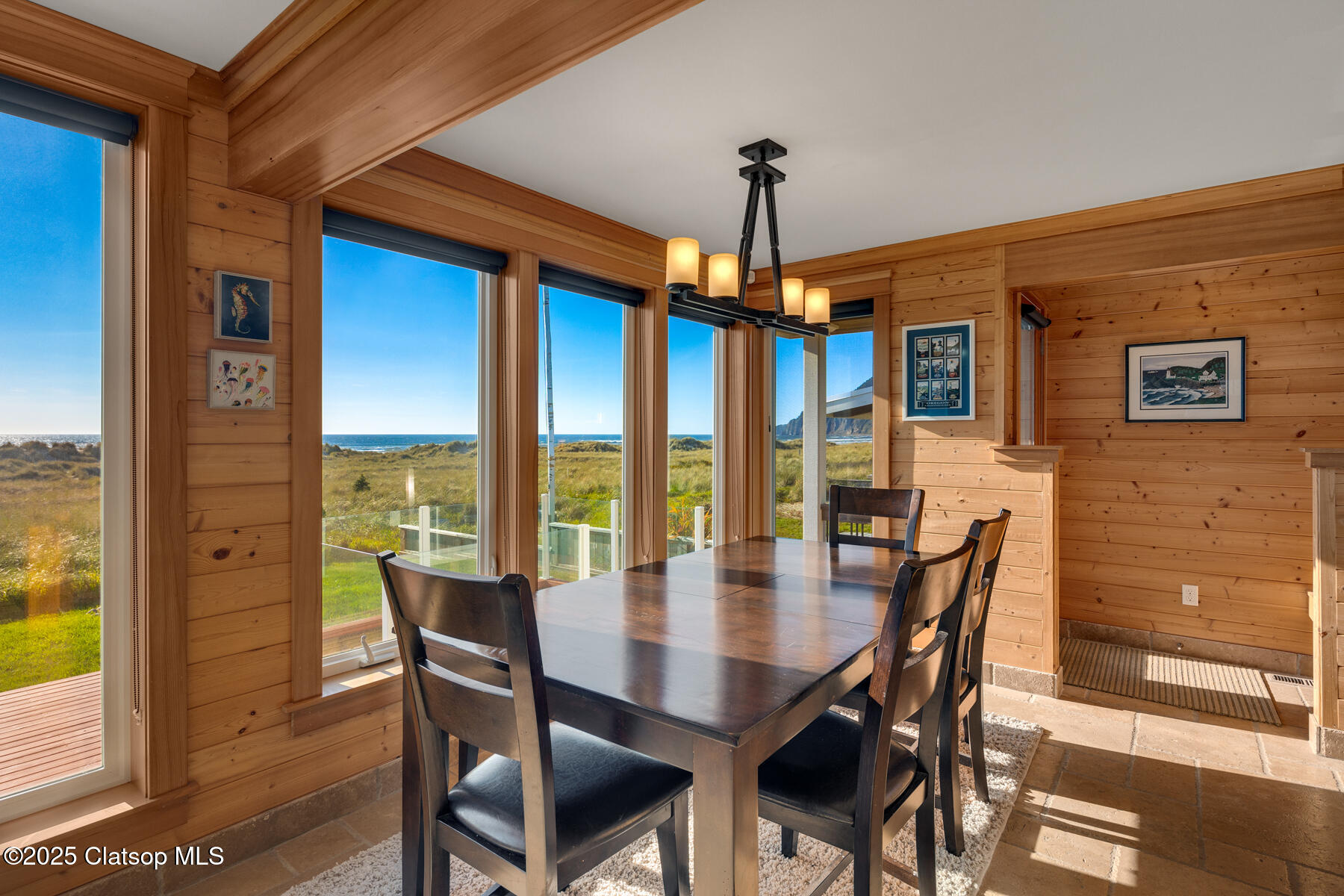 887 Beach Street Property Photo 14
