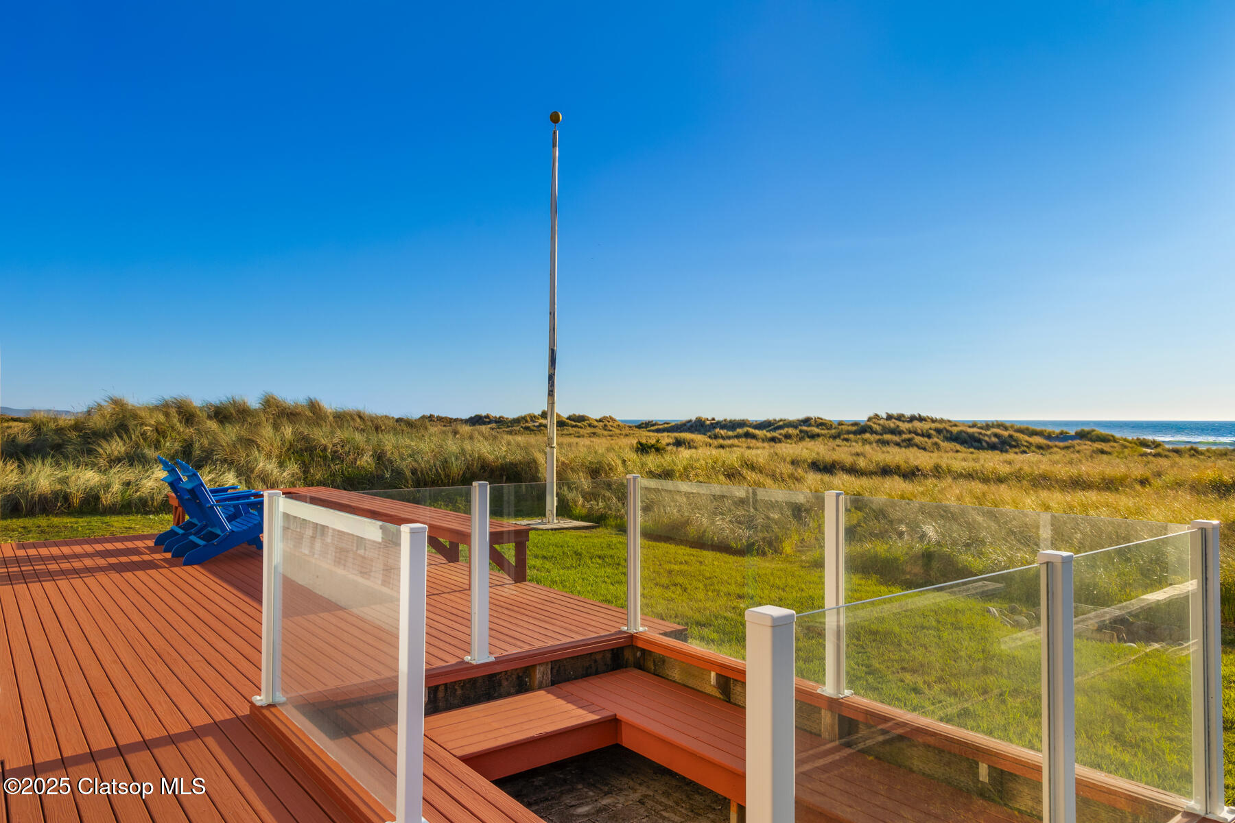 887 Beach Street Property Photo 17