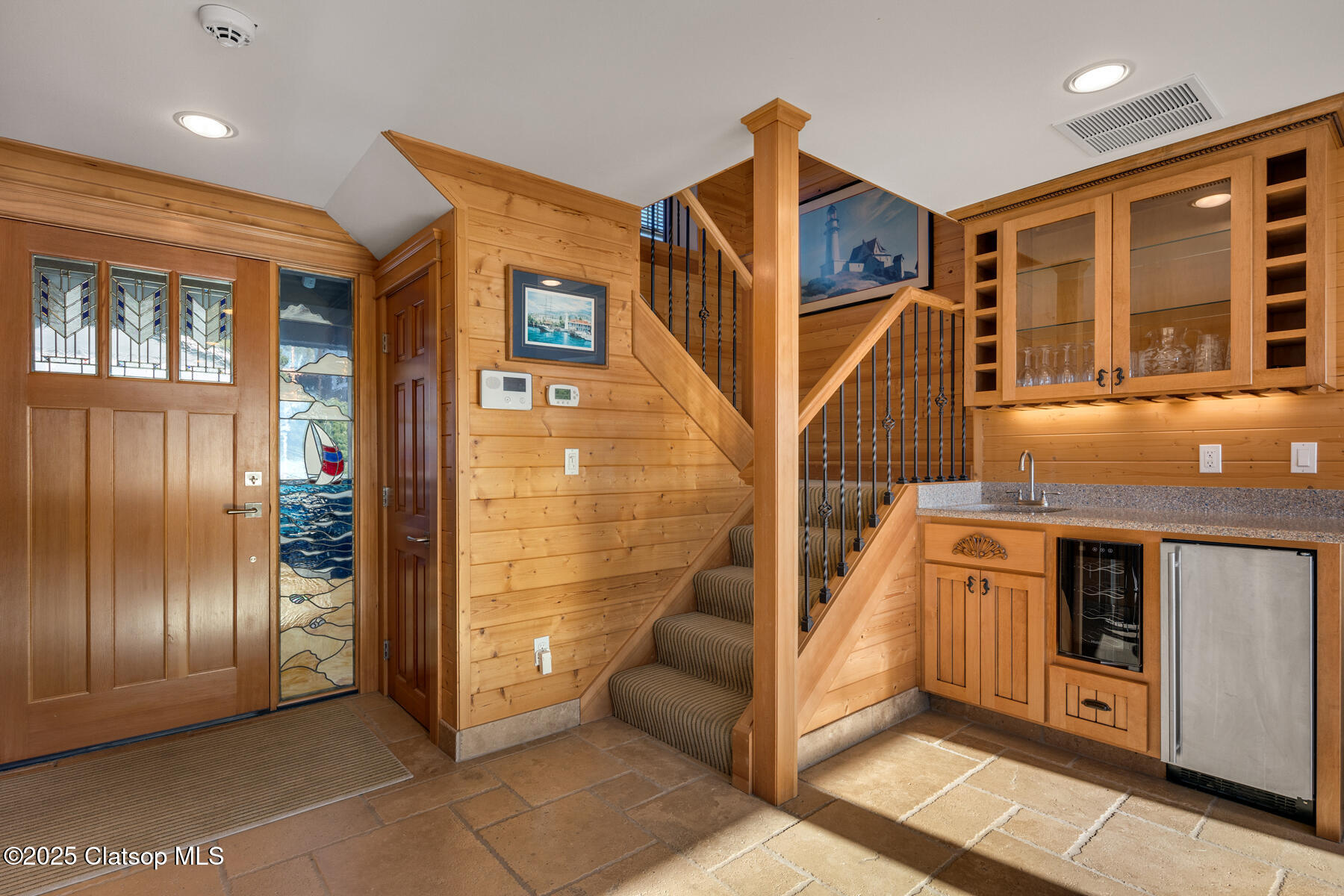 887 Beach Street Property Photo 24