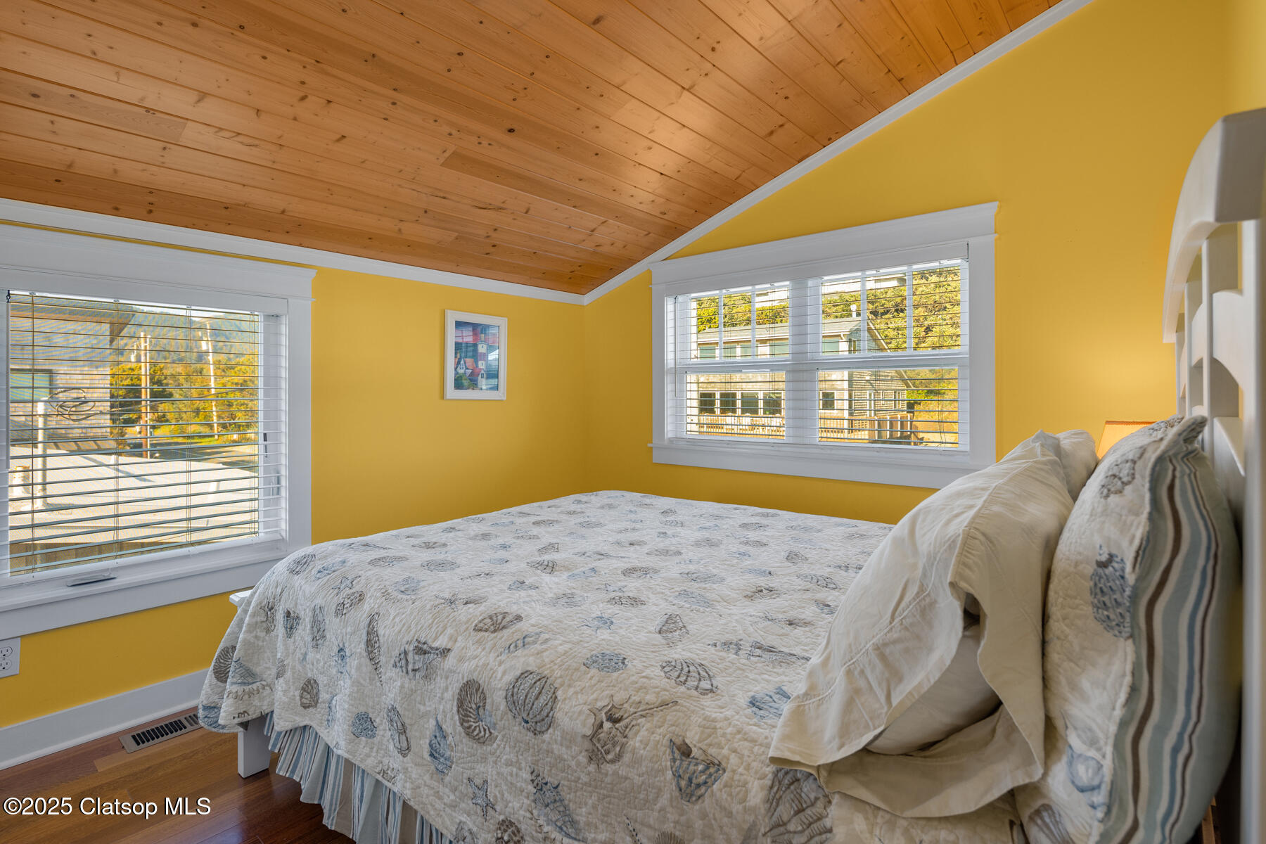 887 Beach Street Property Photo 36
