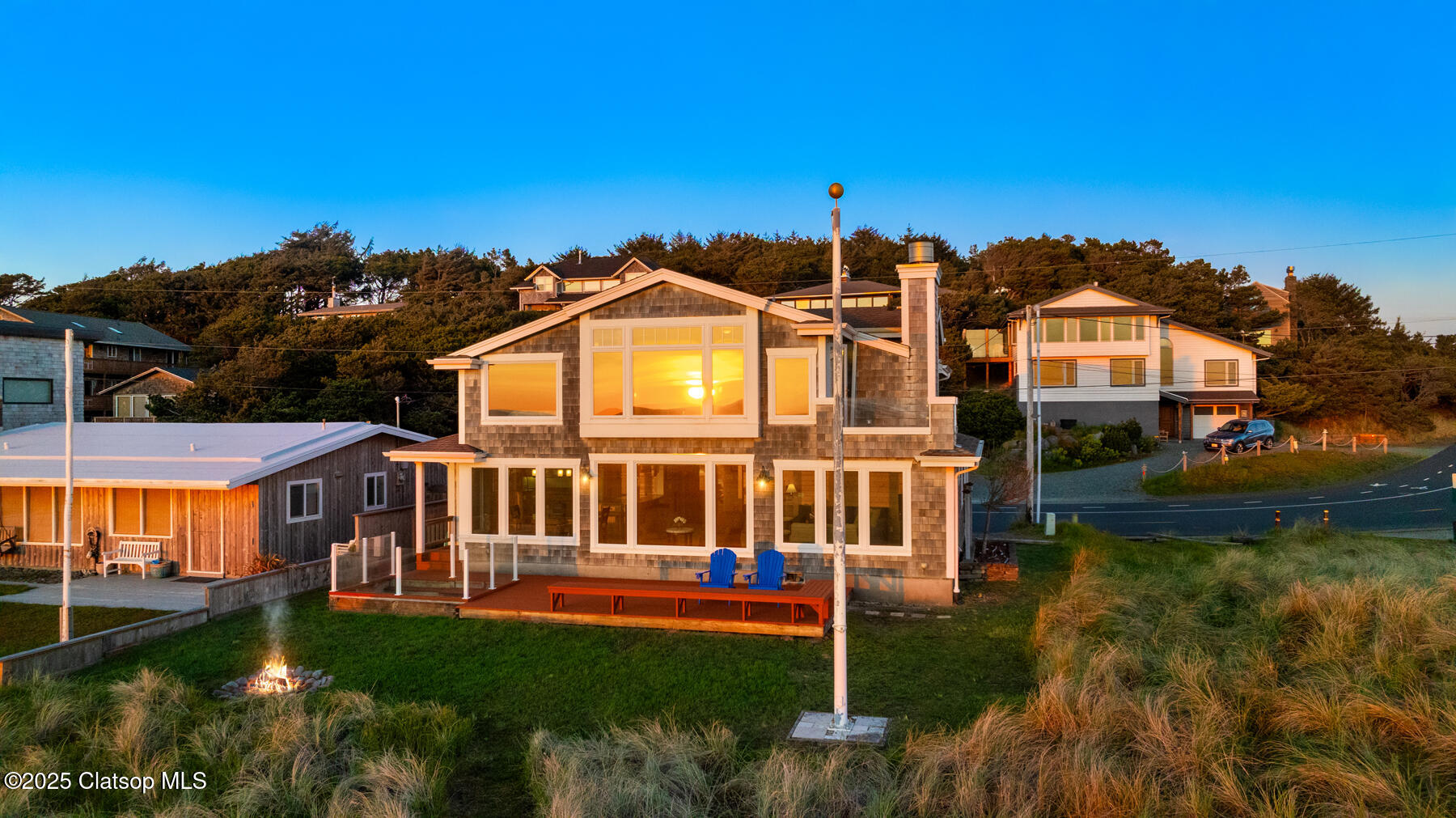 887 Beach Street Property Photo 40