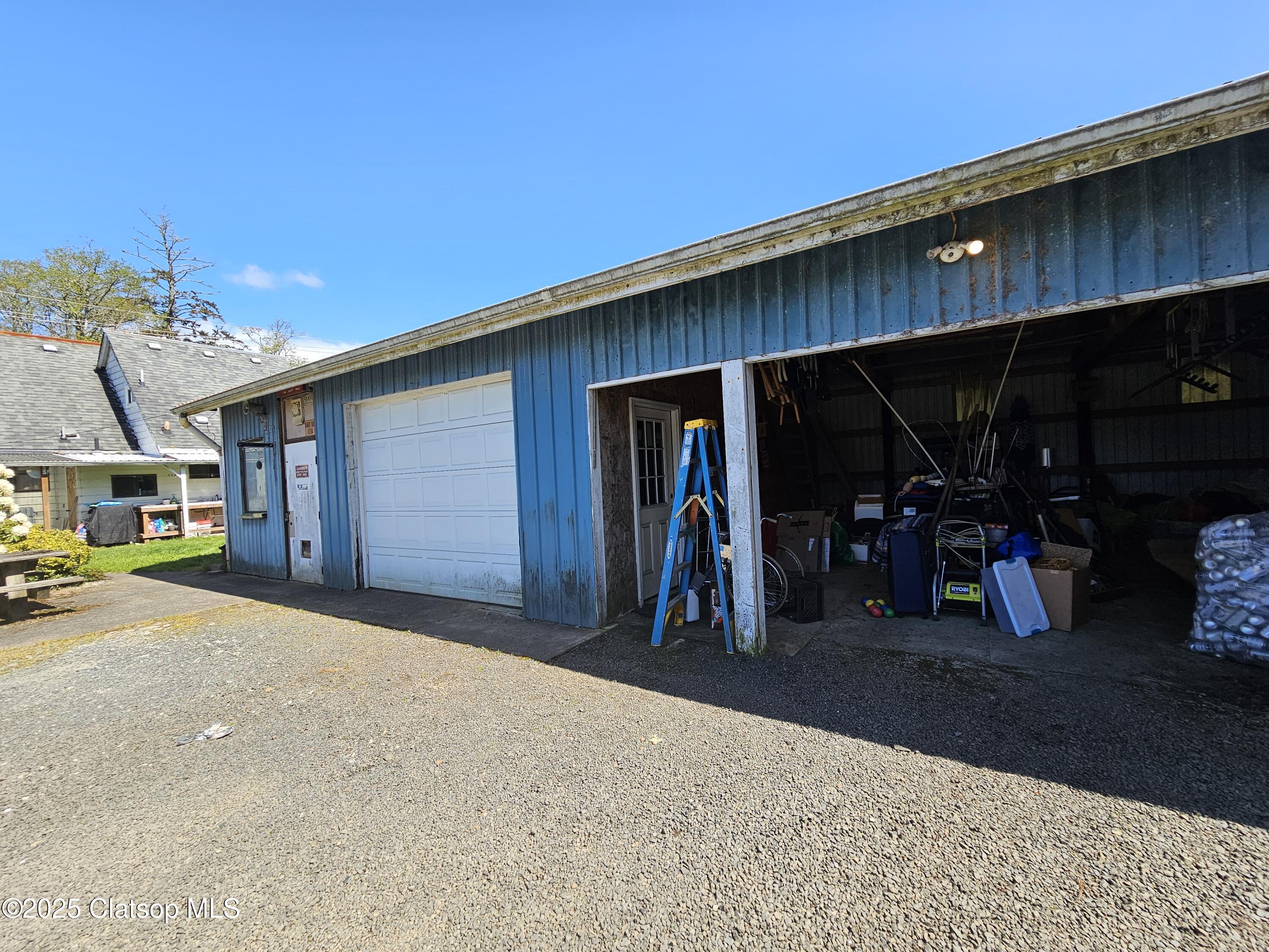 472 7th Avenue Property Photo 10