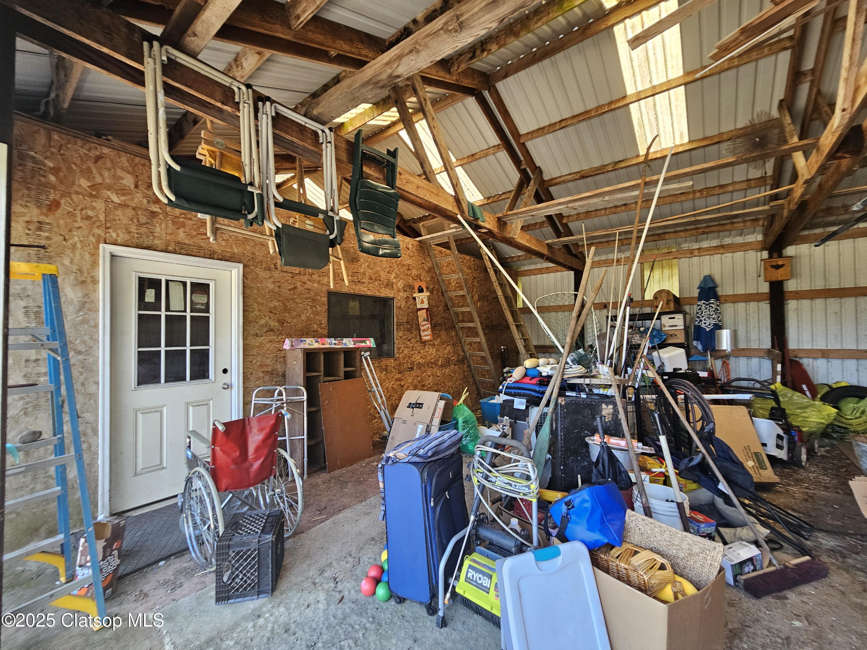 472 7th Avenue Property Photo 11