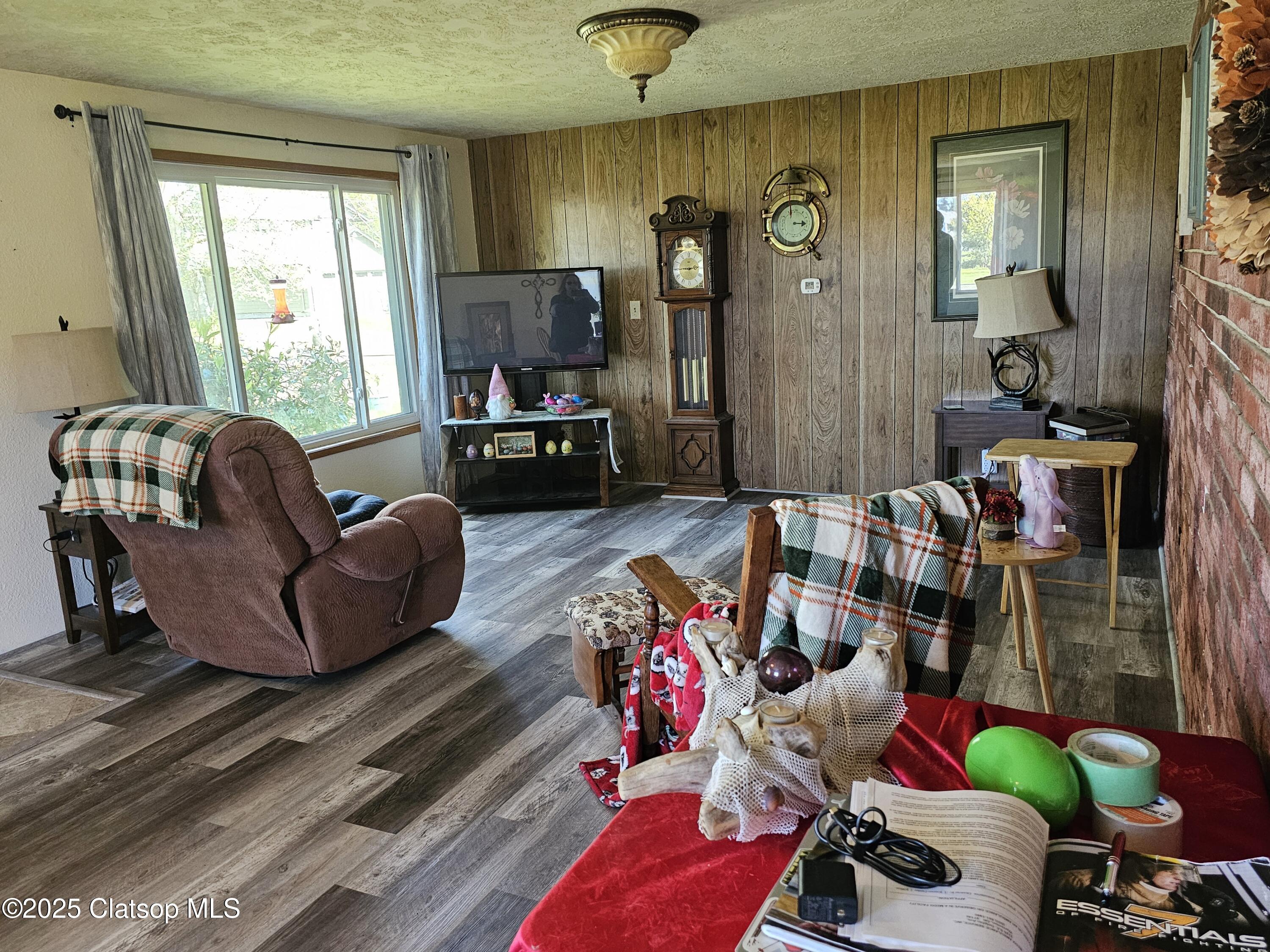 472 7th Avenue Property Photo 19