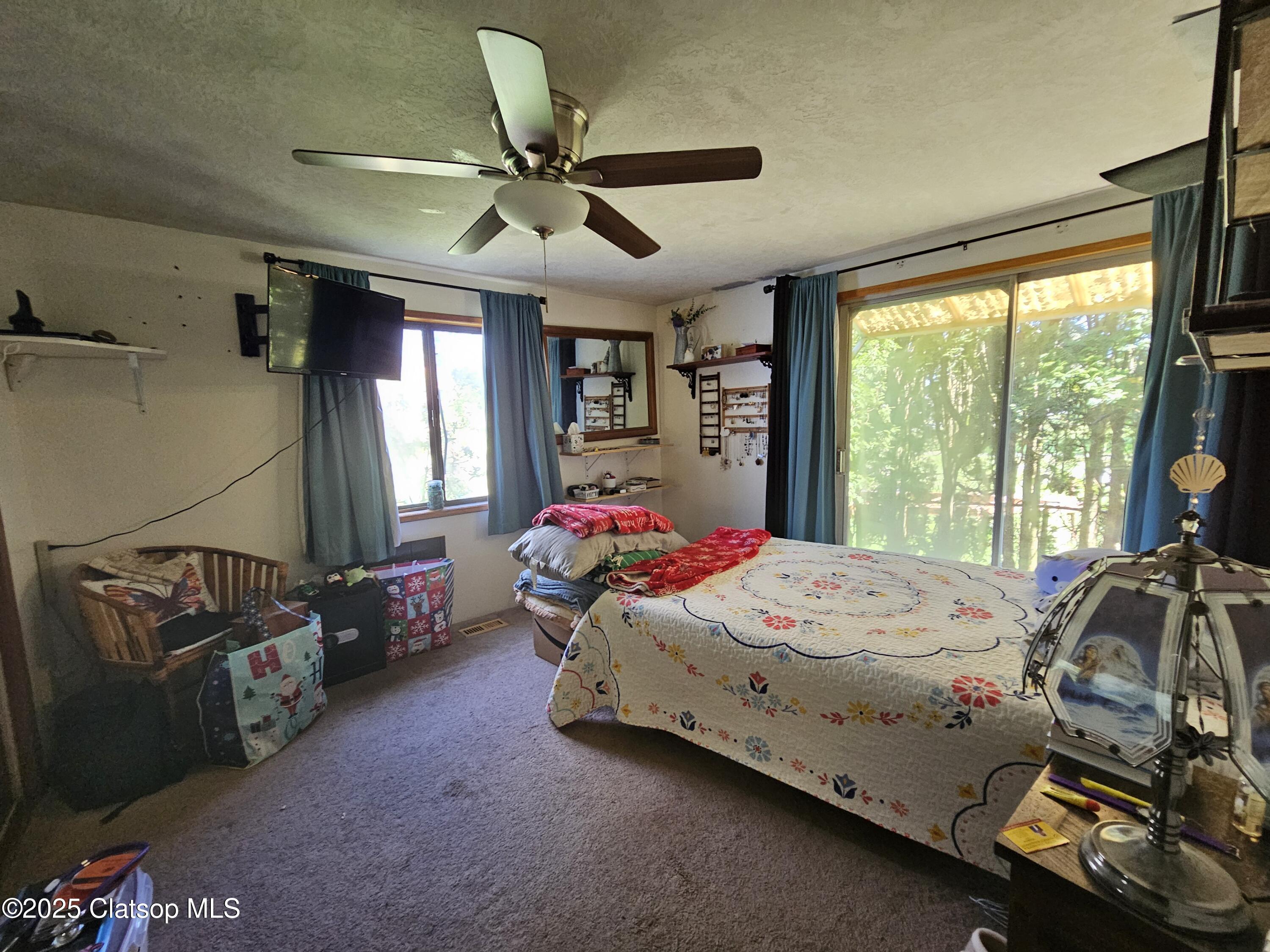 472 7th Avenue Property Photo 22