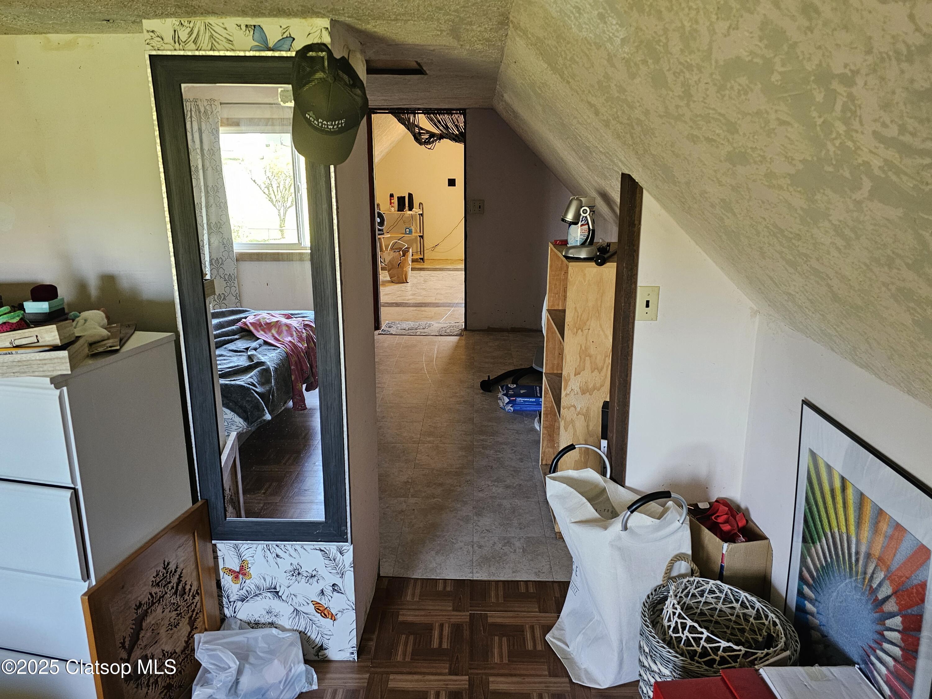 472 7th Avenue Property Photo 32