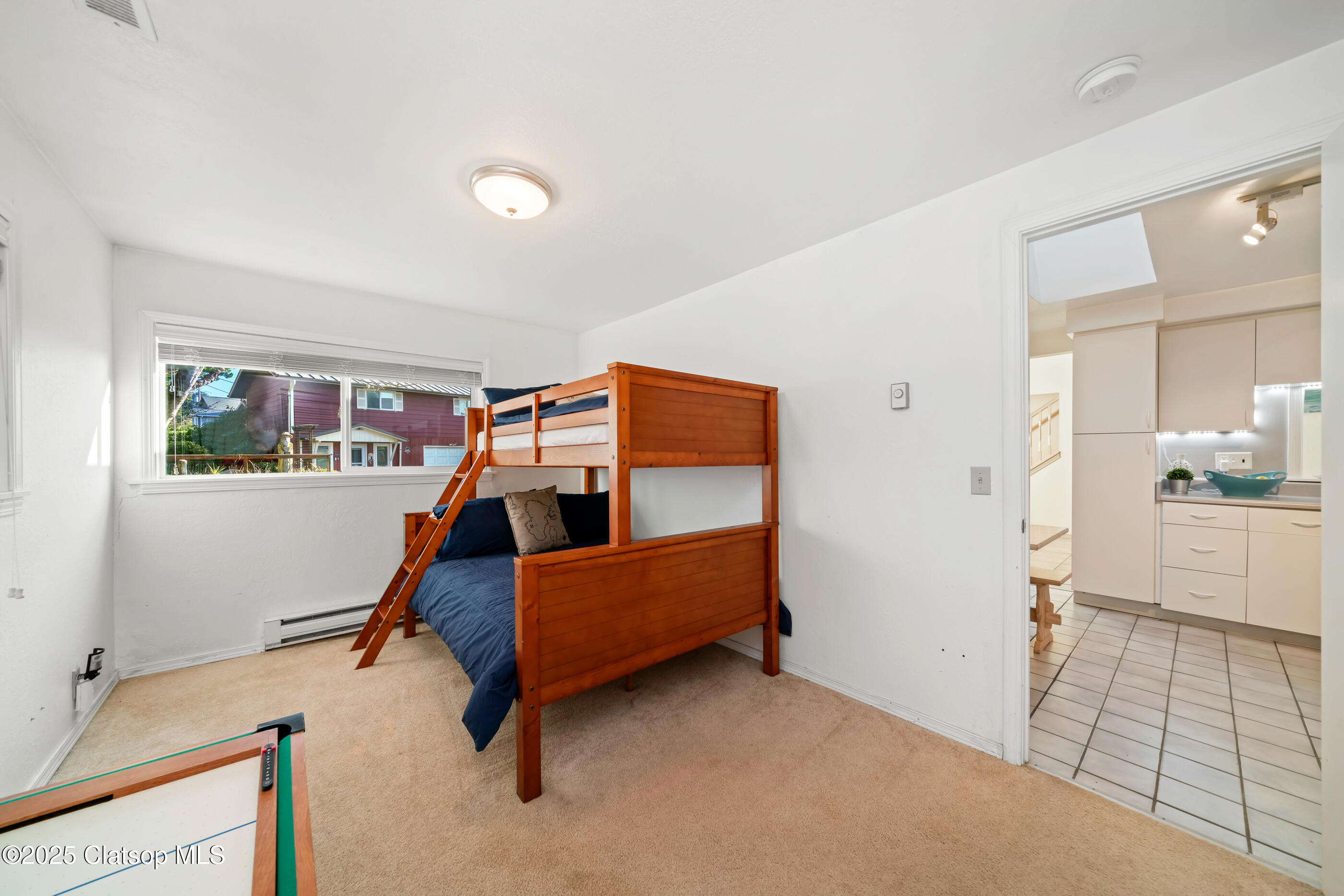 116 W Watts Way Property Photo 38