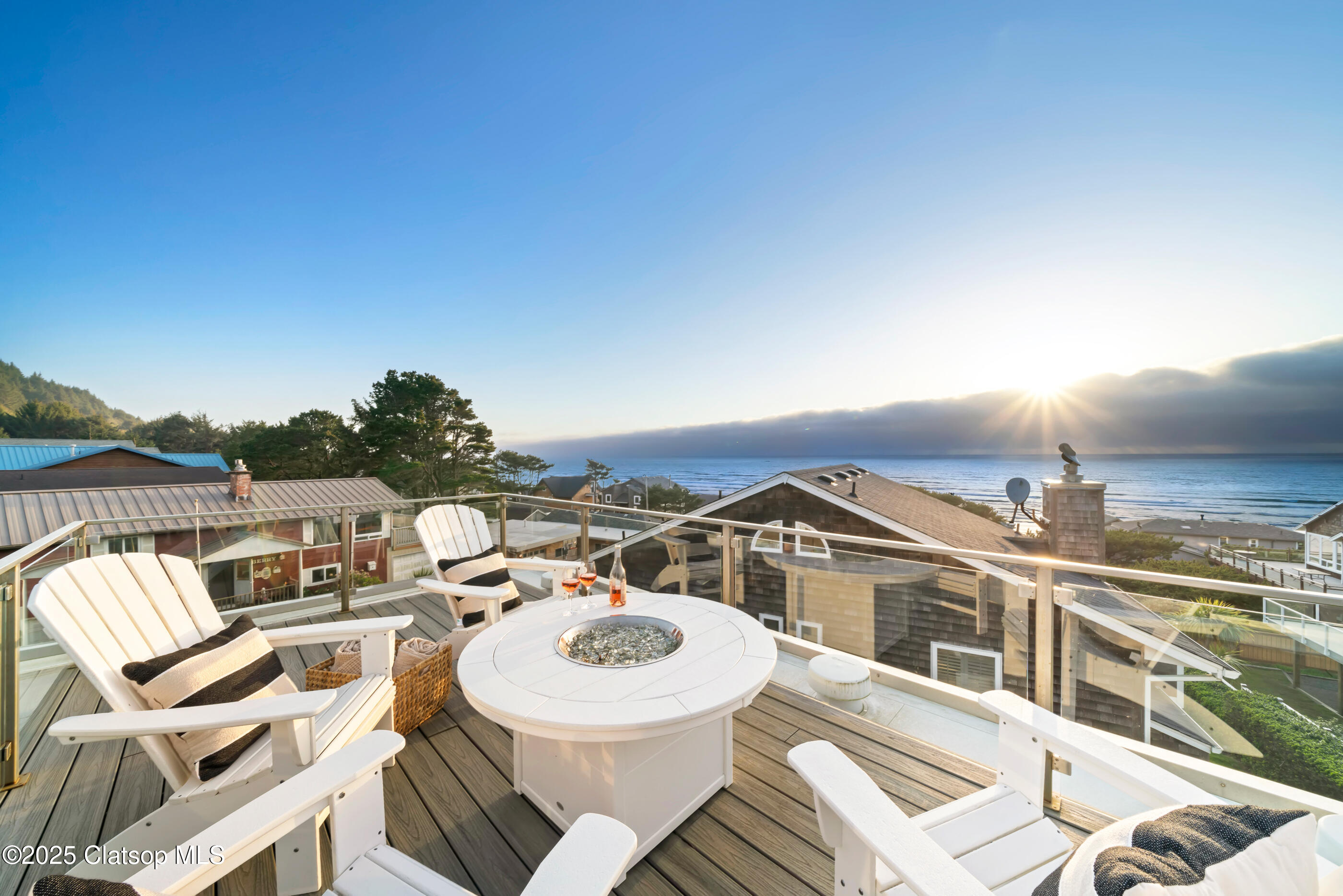 116 W Watts Way Property Photo 44