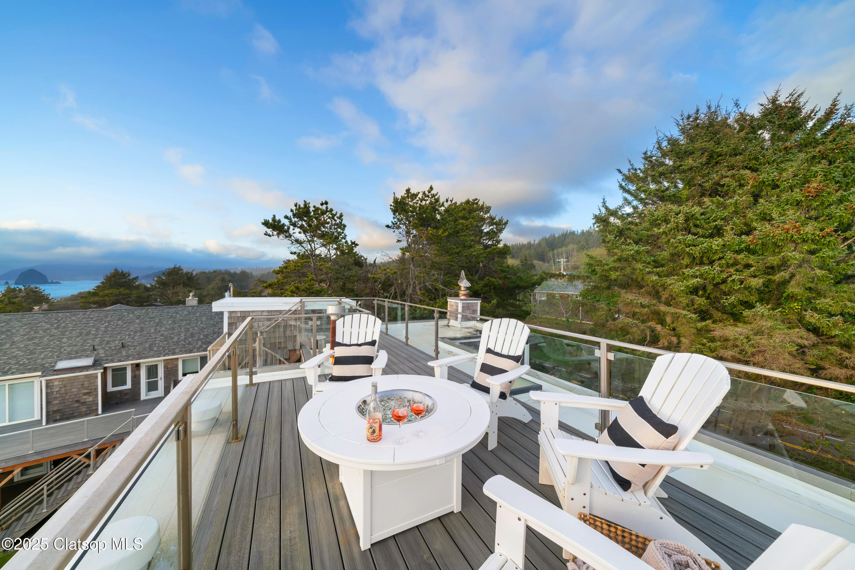 116 W Watts Way Property Photo 46