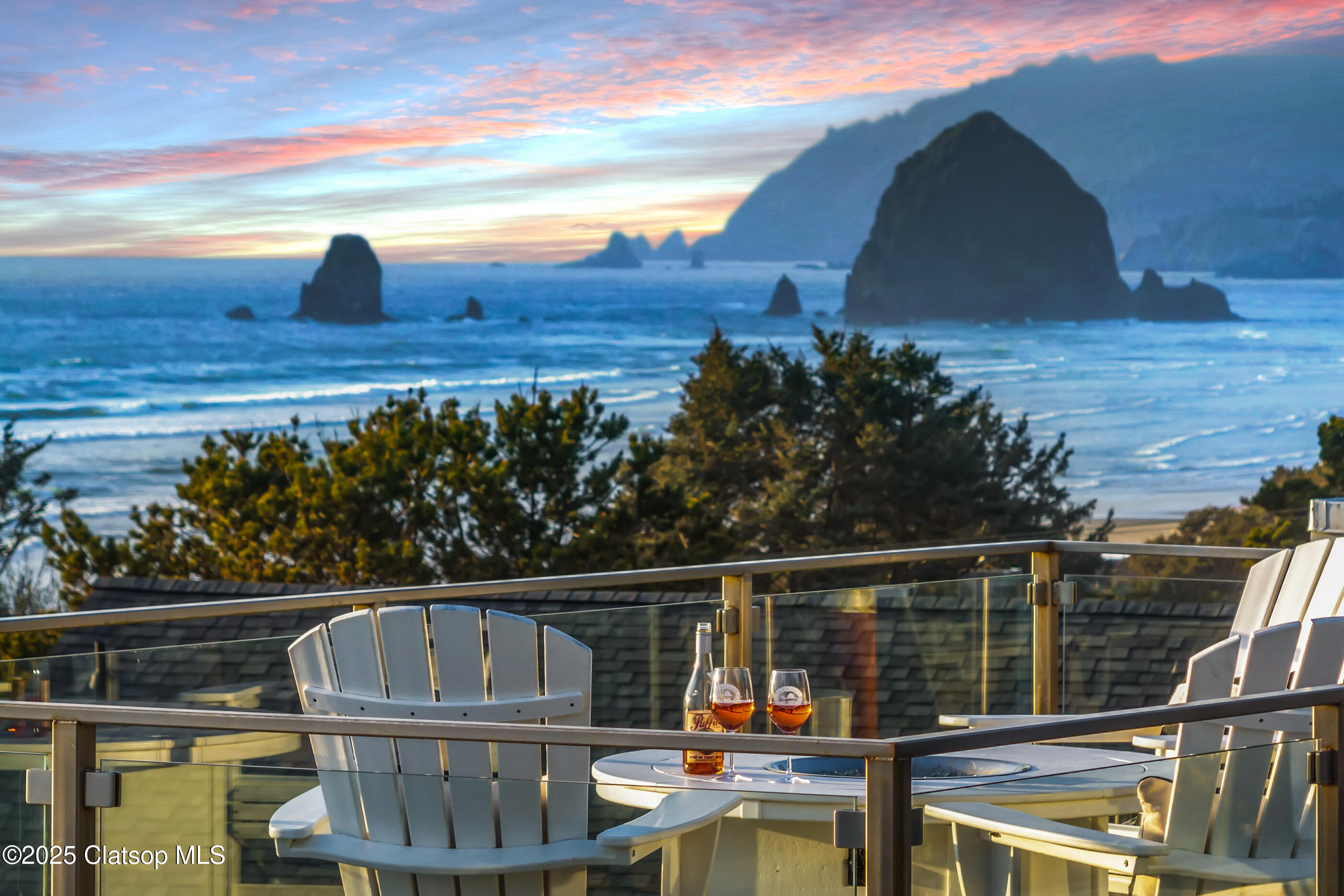 116 W Watts Way Property Photo 56