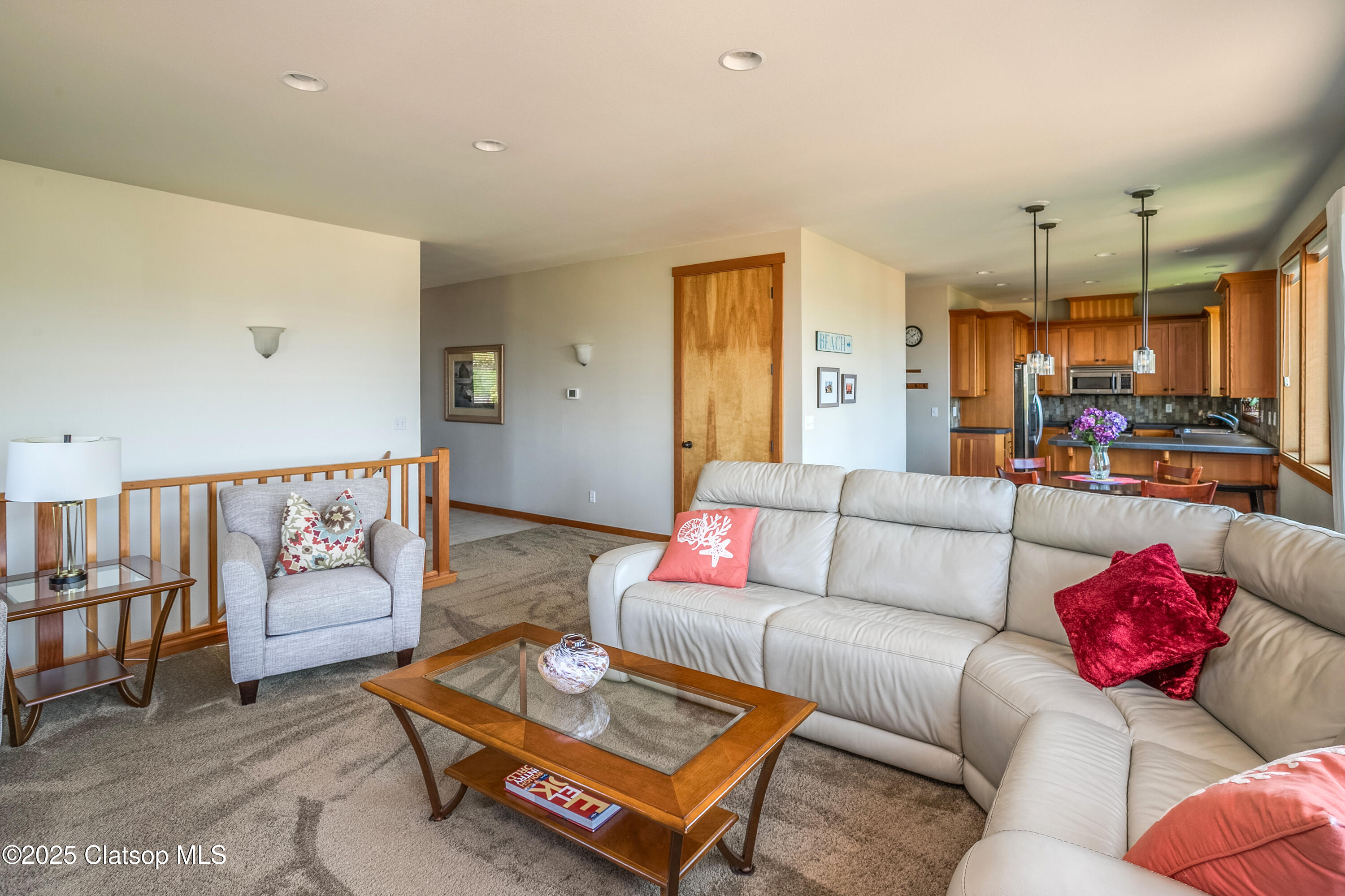 2165 Skyline Drive Property Photo 12