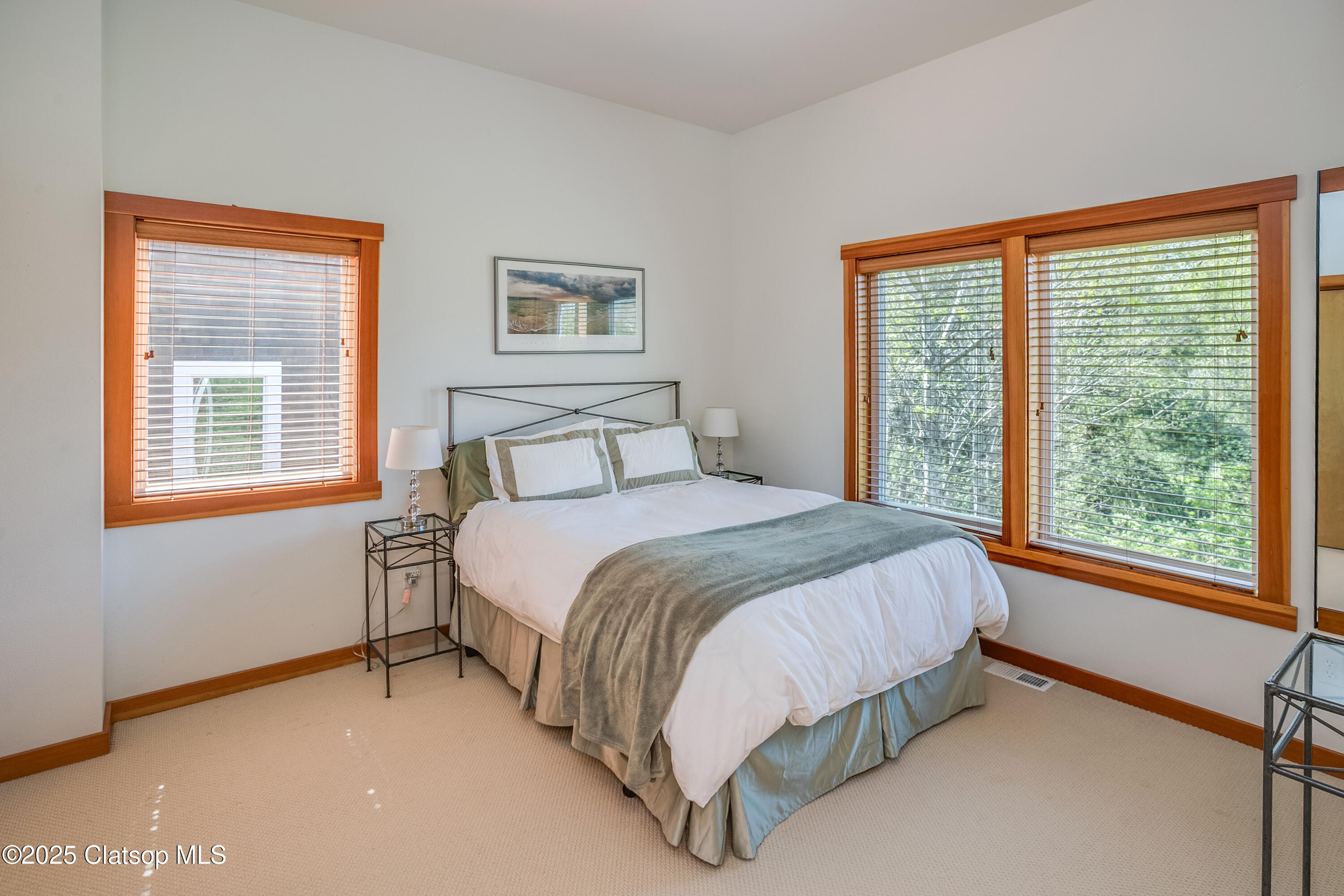 2165 Skyline Drive Property Photo 22