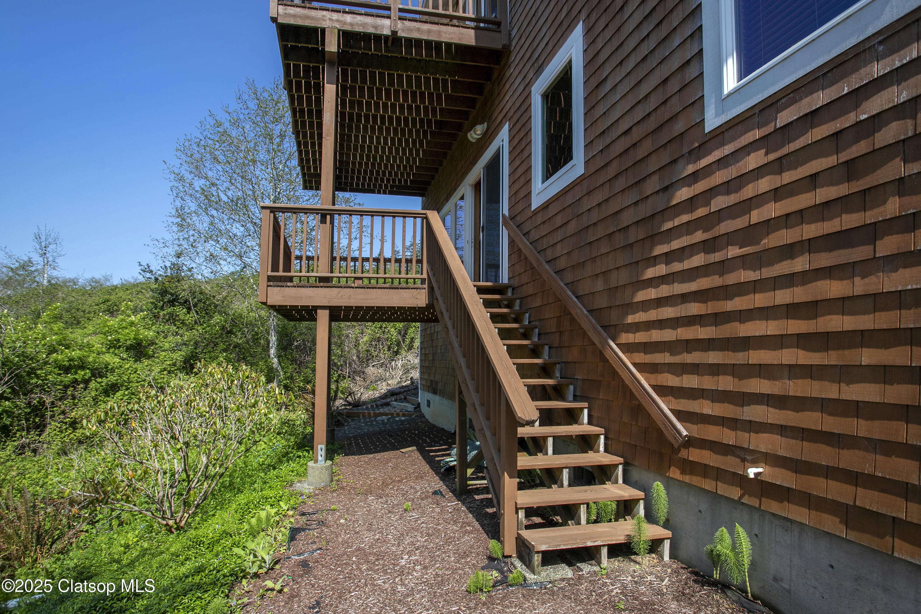 2165 Skyline Drive Property Photo 25