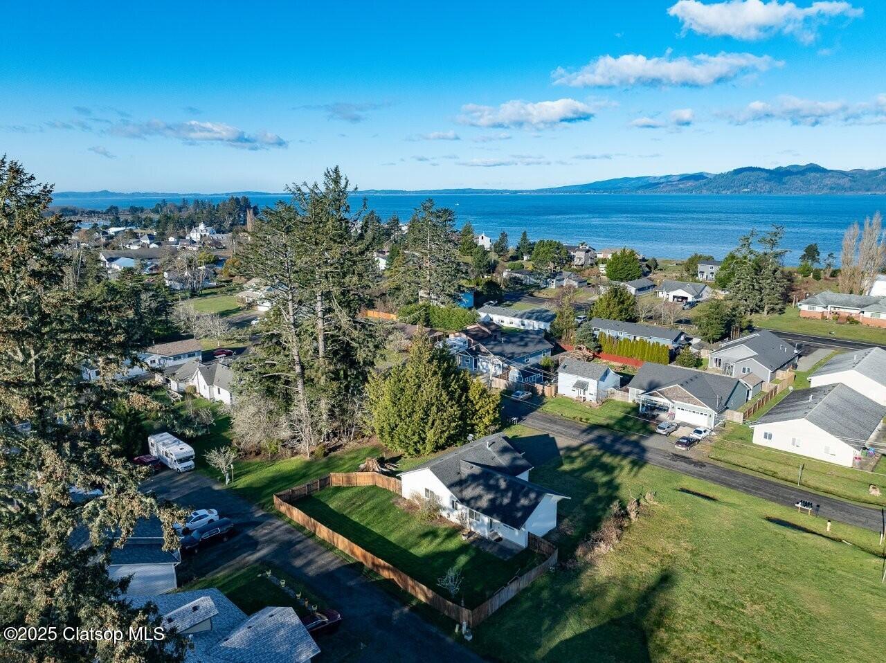 618 7th Avenue Property Photo 4