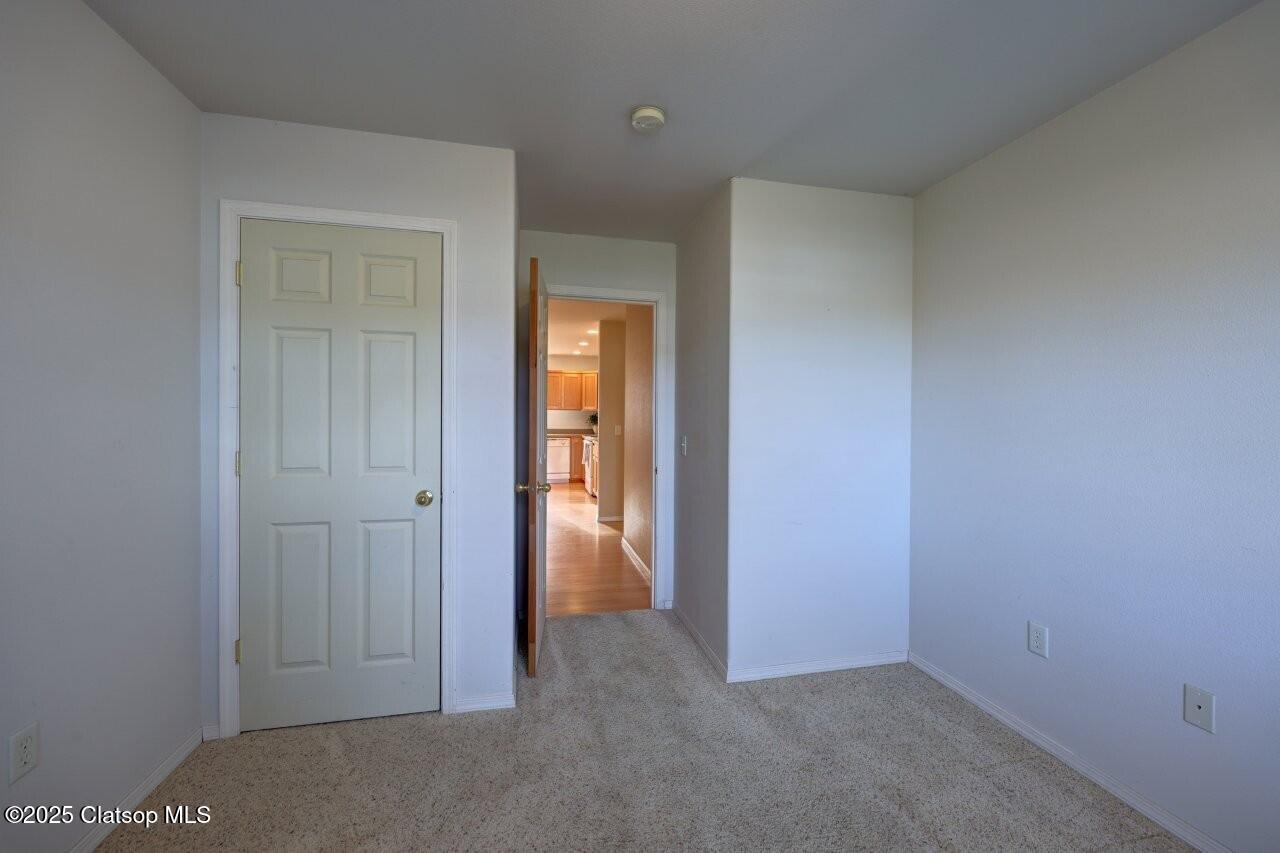 618 7th Avenue Property Photo 18