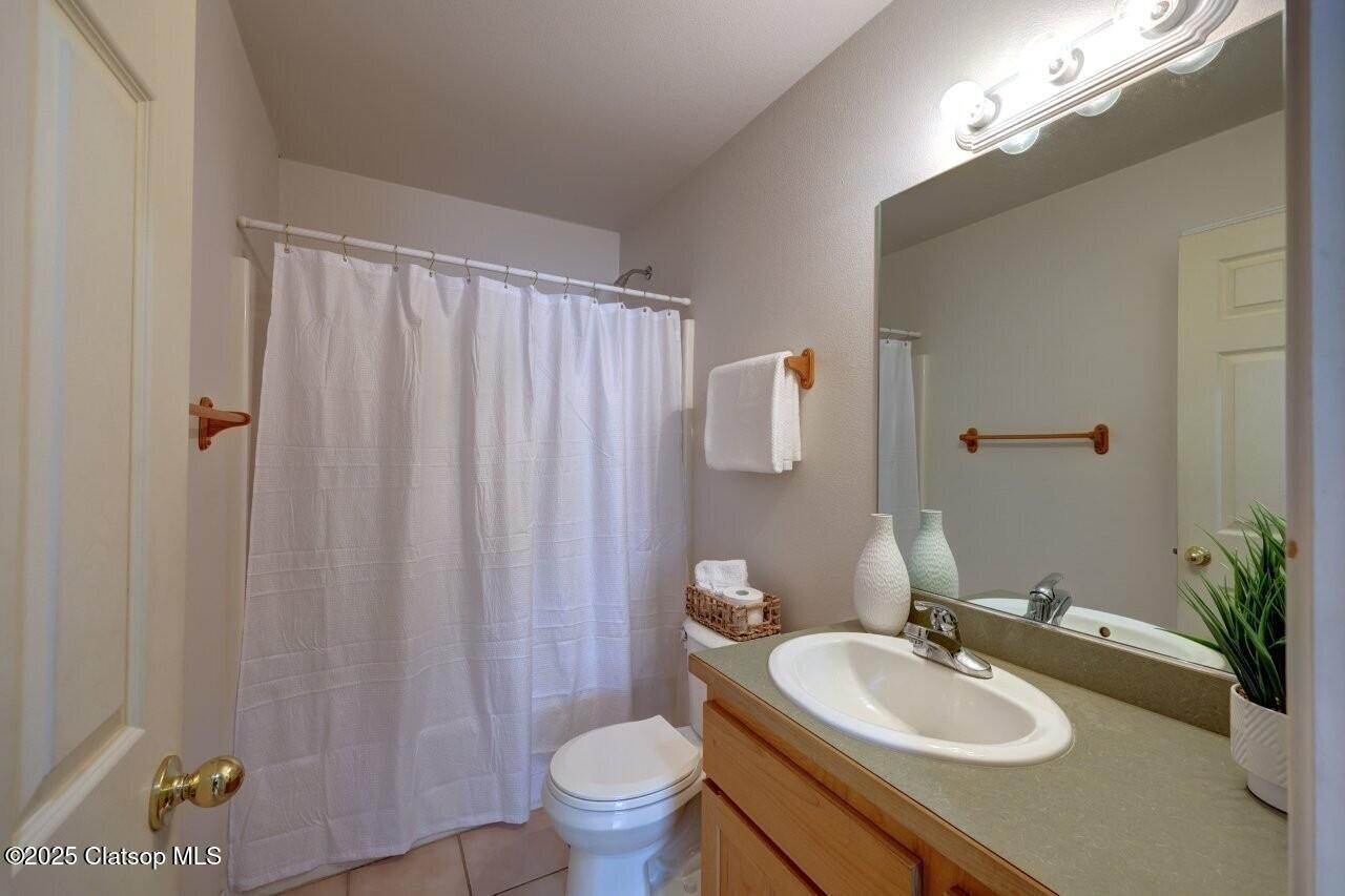 618 7th Avenue Property Photo 20