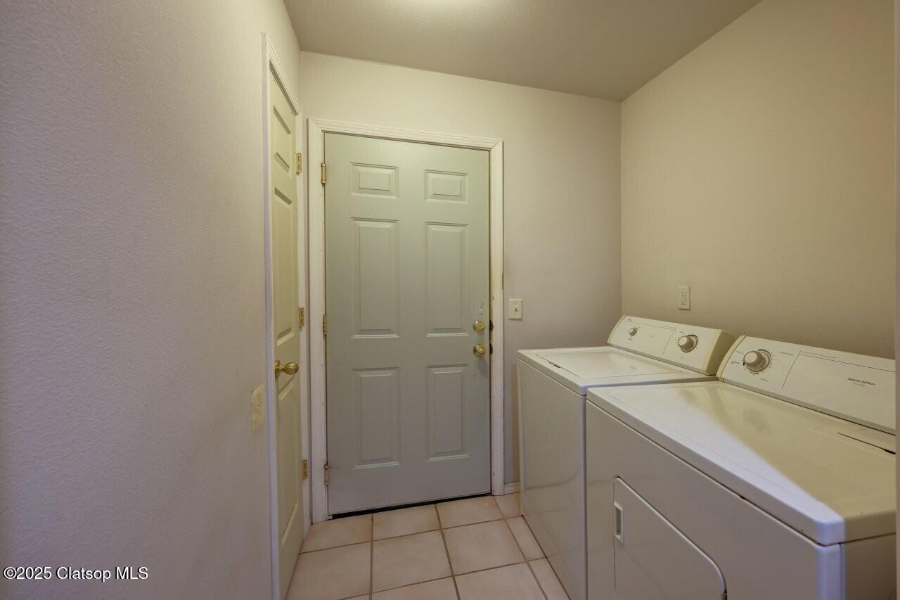 618 7th Avenue Property Photo 28