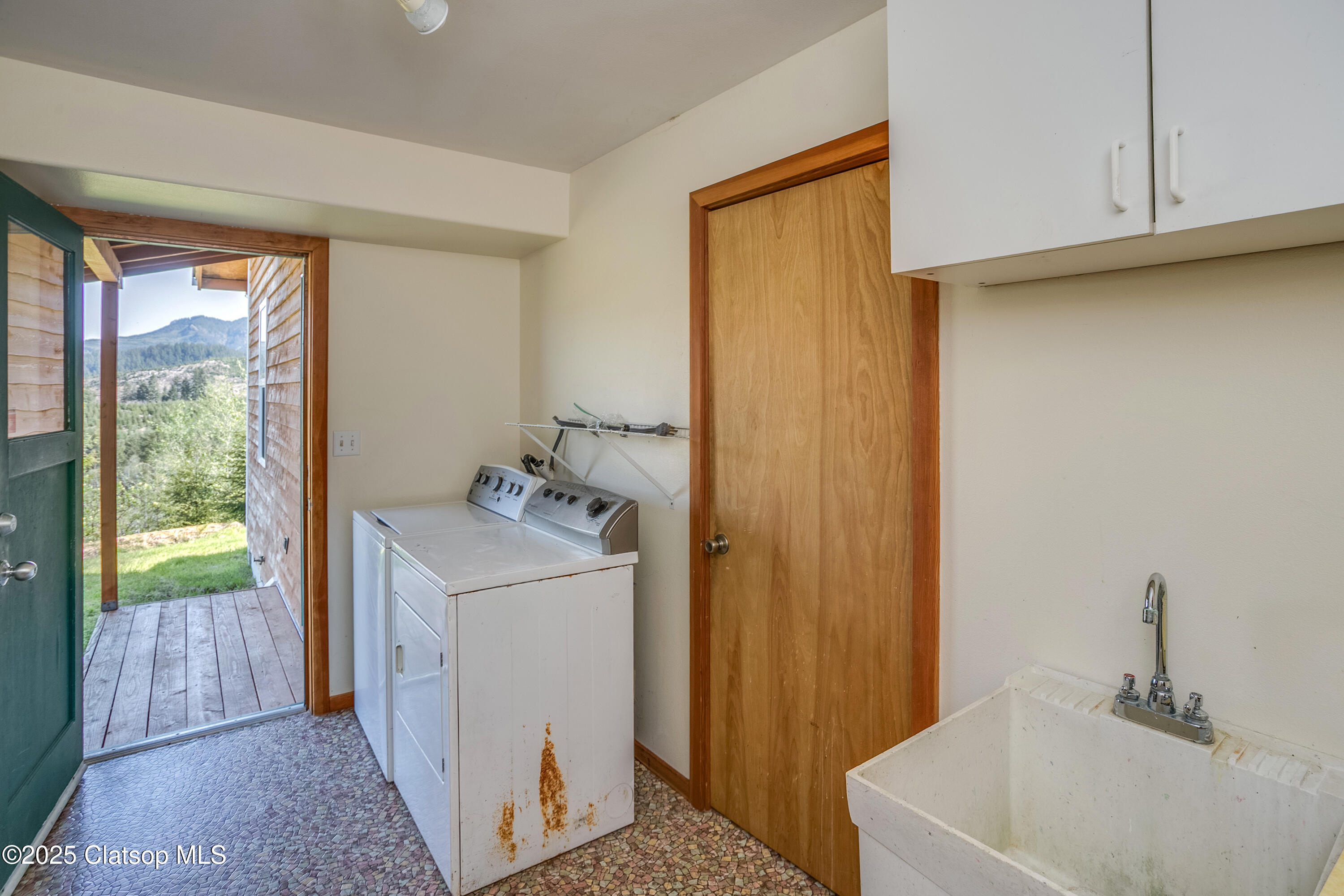 37555 Hauger Mtn Lane Property Photo 16