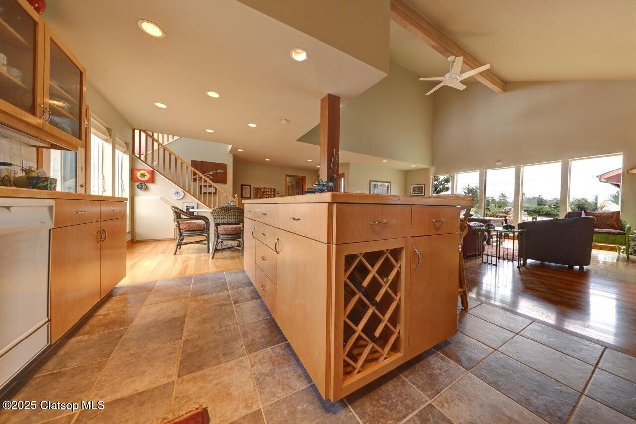 500 Farrell Court Property Photo 12