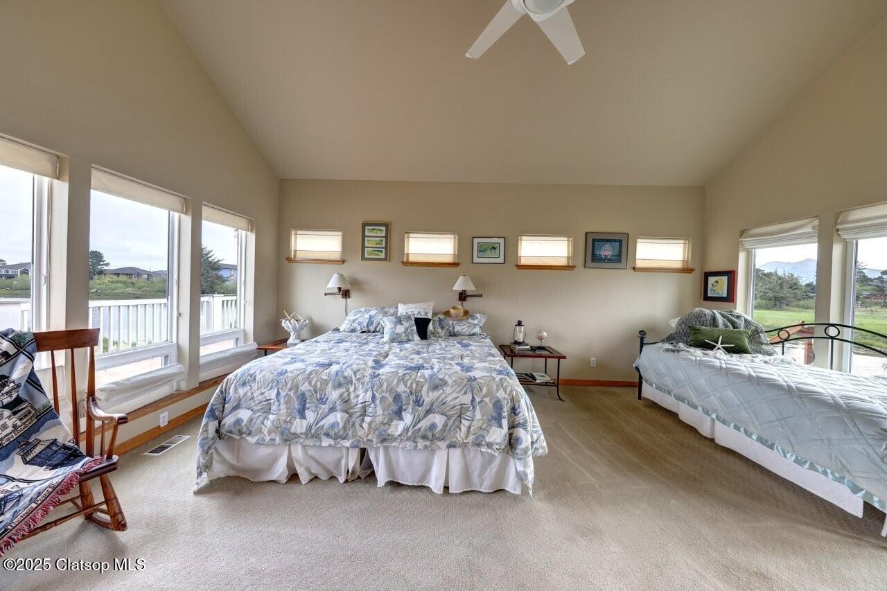 500 Farrell Court Property Photo 18