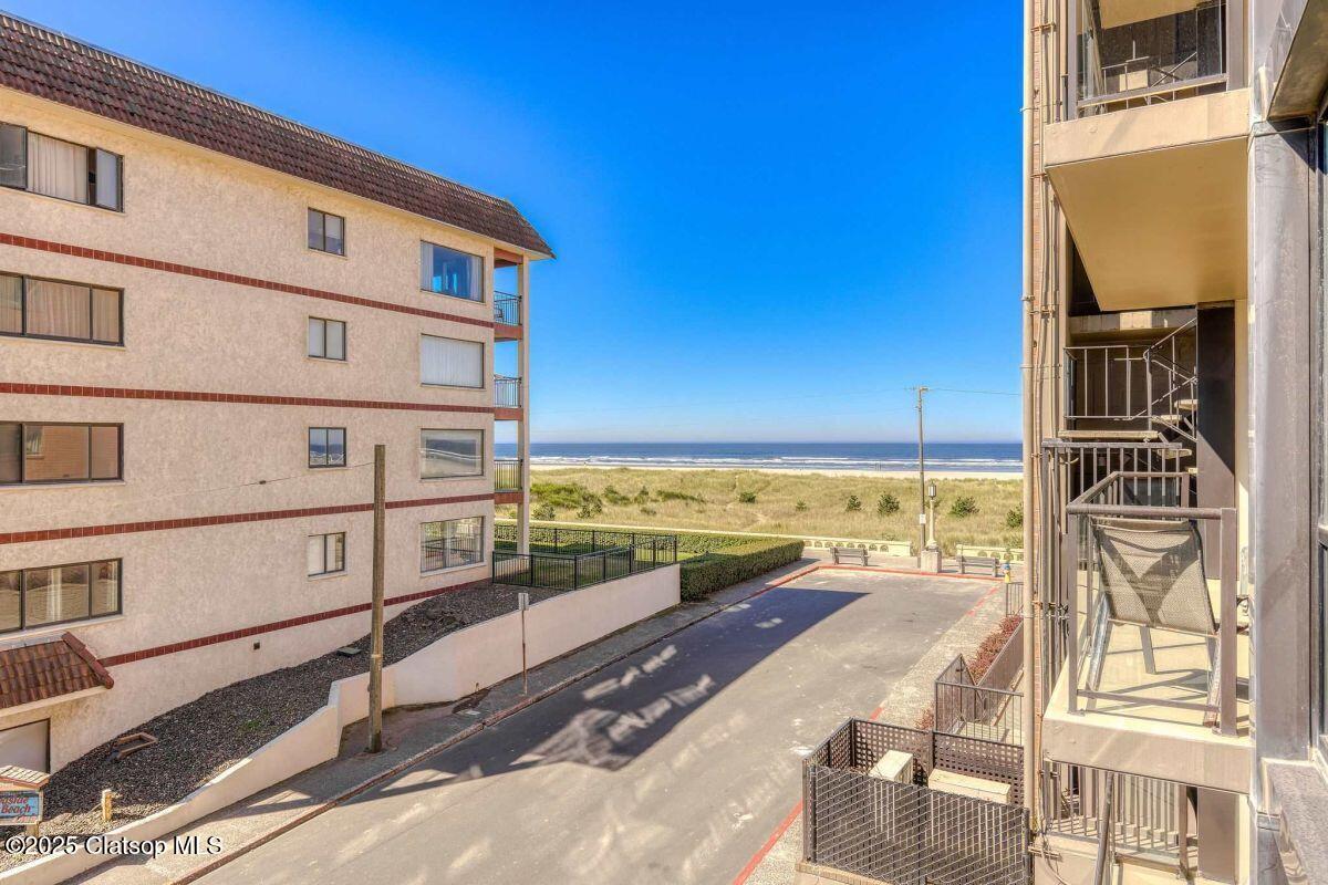 475 S Prom Property Photo 13