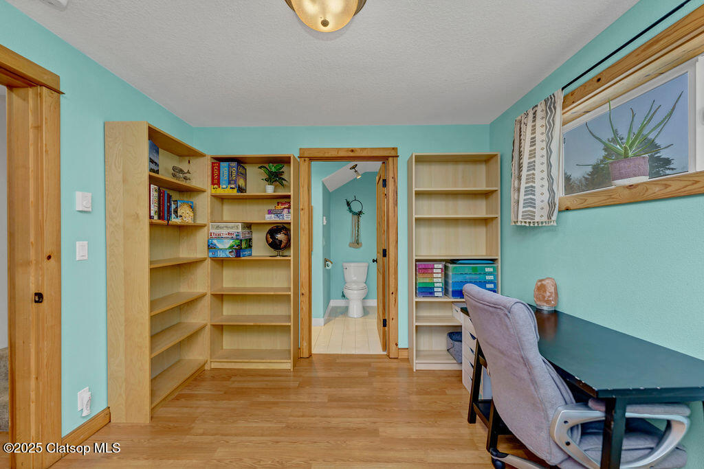 101 S Quadrant Street Property Photo 18