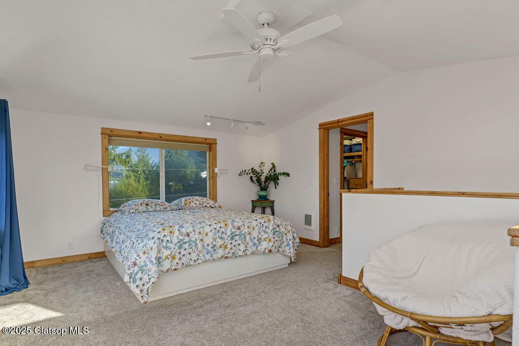 101 S Quadrant Street Property Photo 24