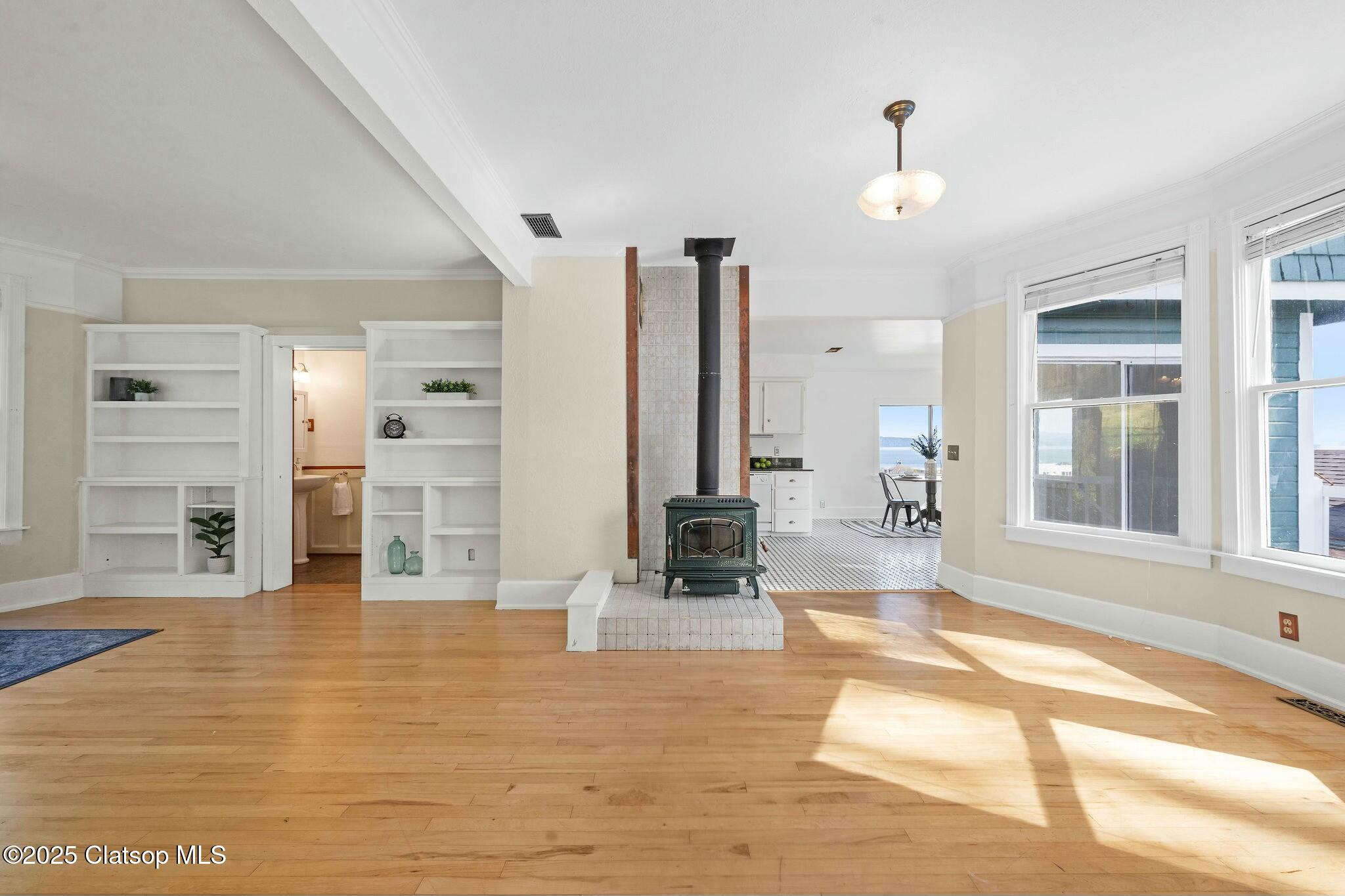 510 Duane Street Property Photo 4