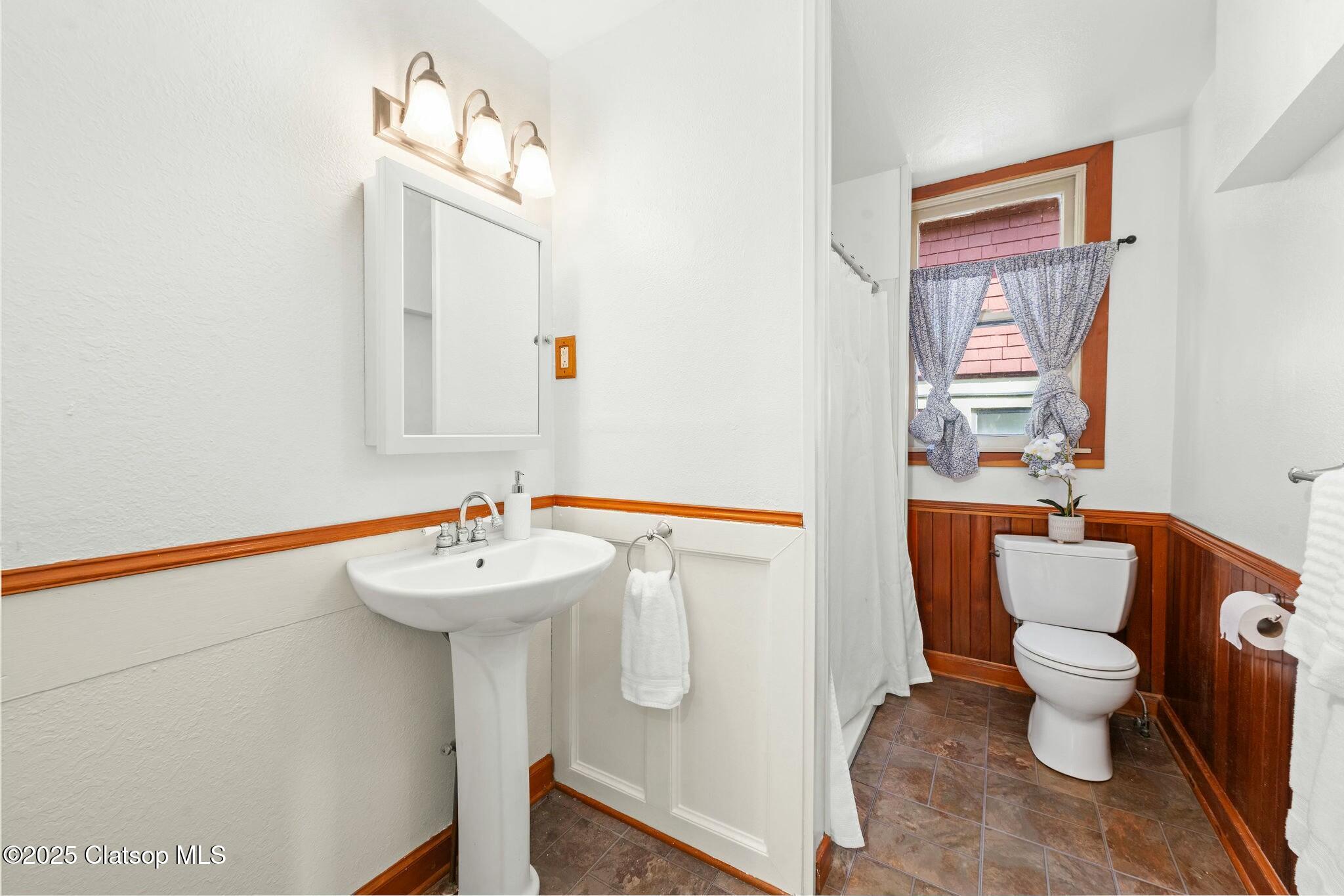 510 Duane Street Property Photo 8