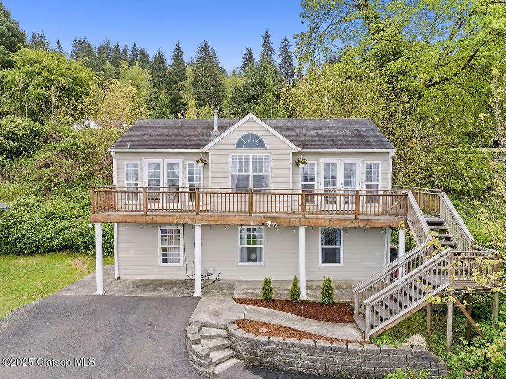 4841 Cedar Street Property Photo 1