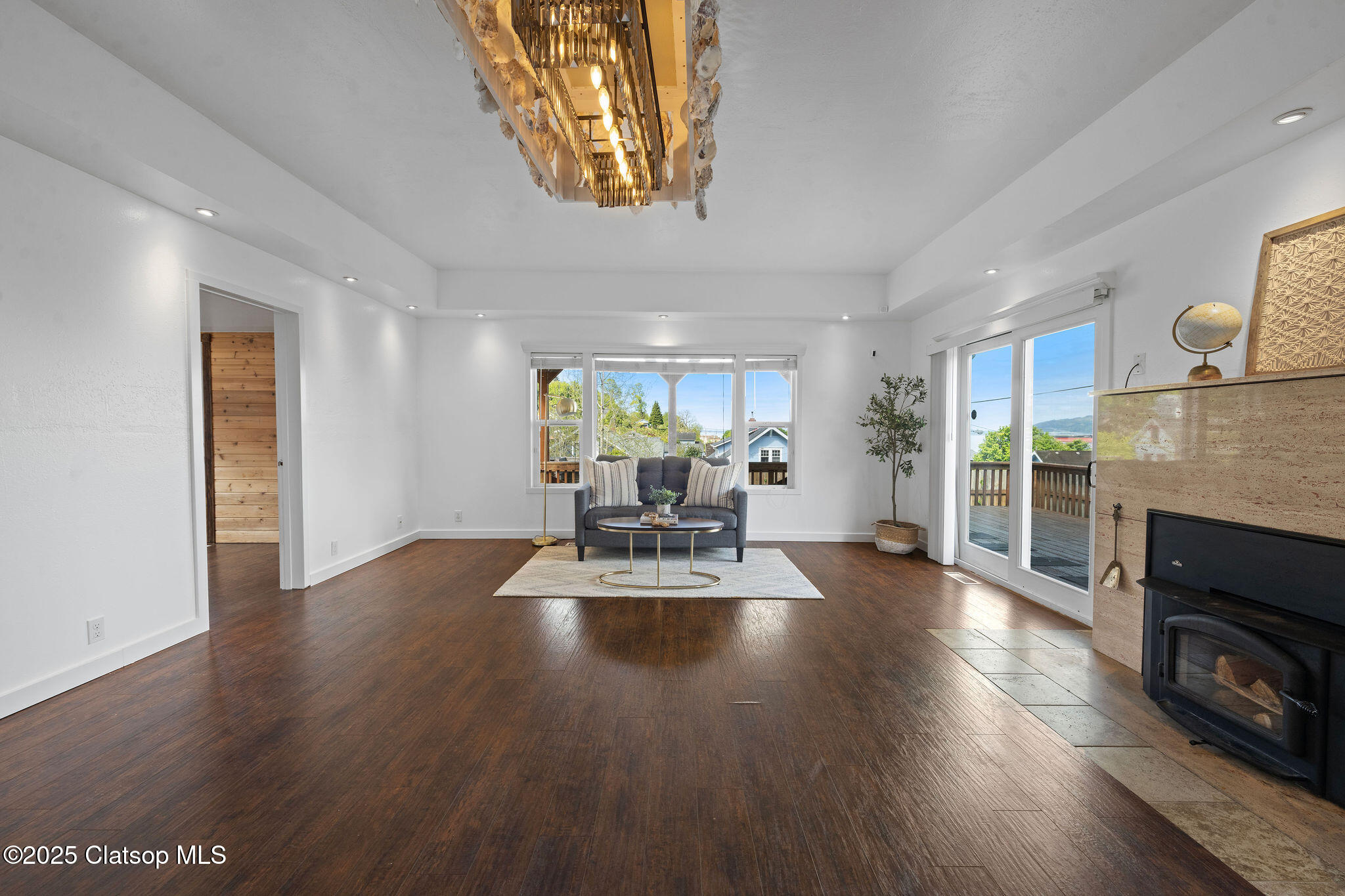 622 46th Street Property Photo 8