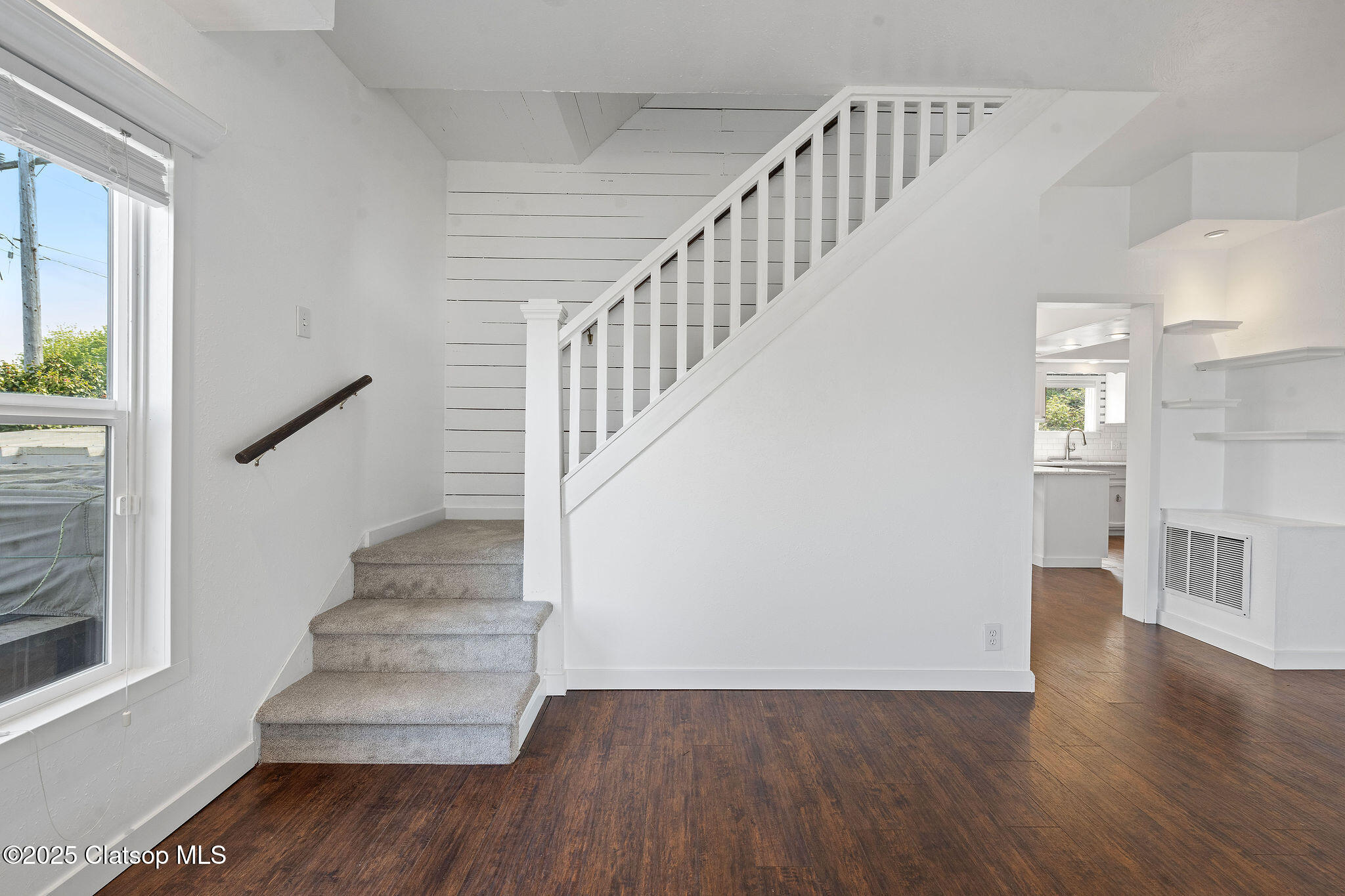 622 46th Street Property Photo 12