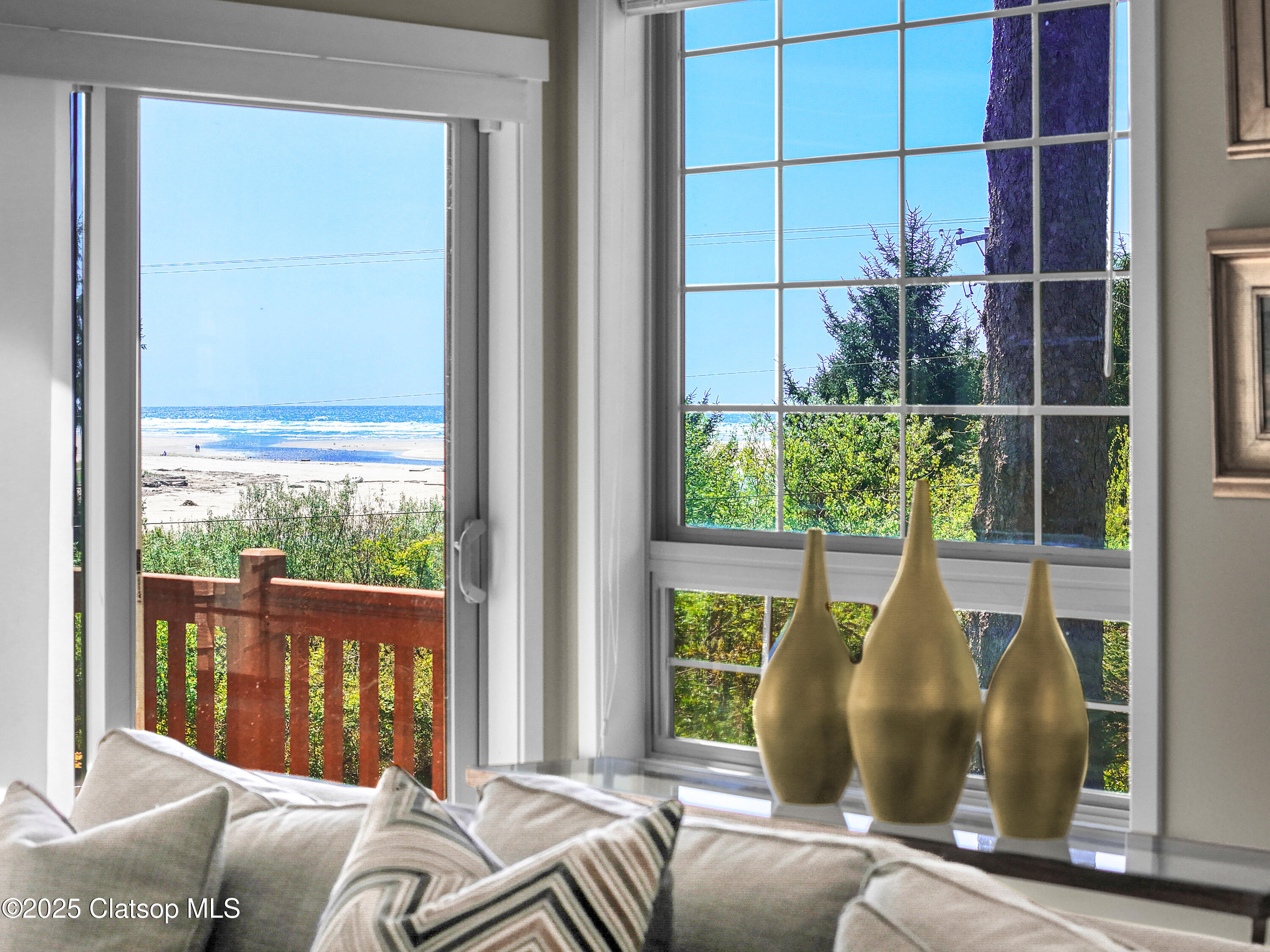 571 Antler Road Property Photo 6