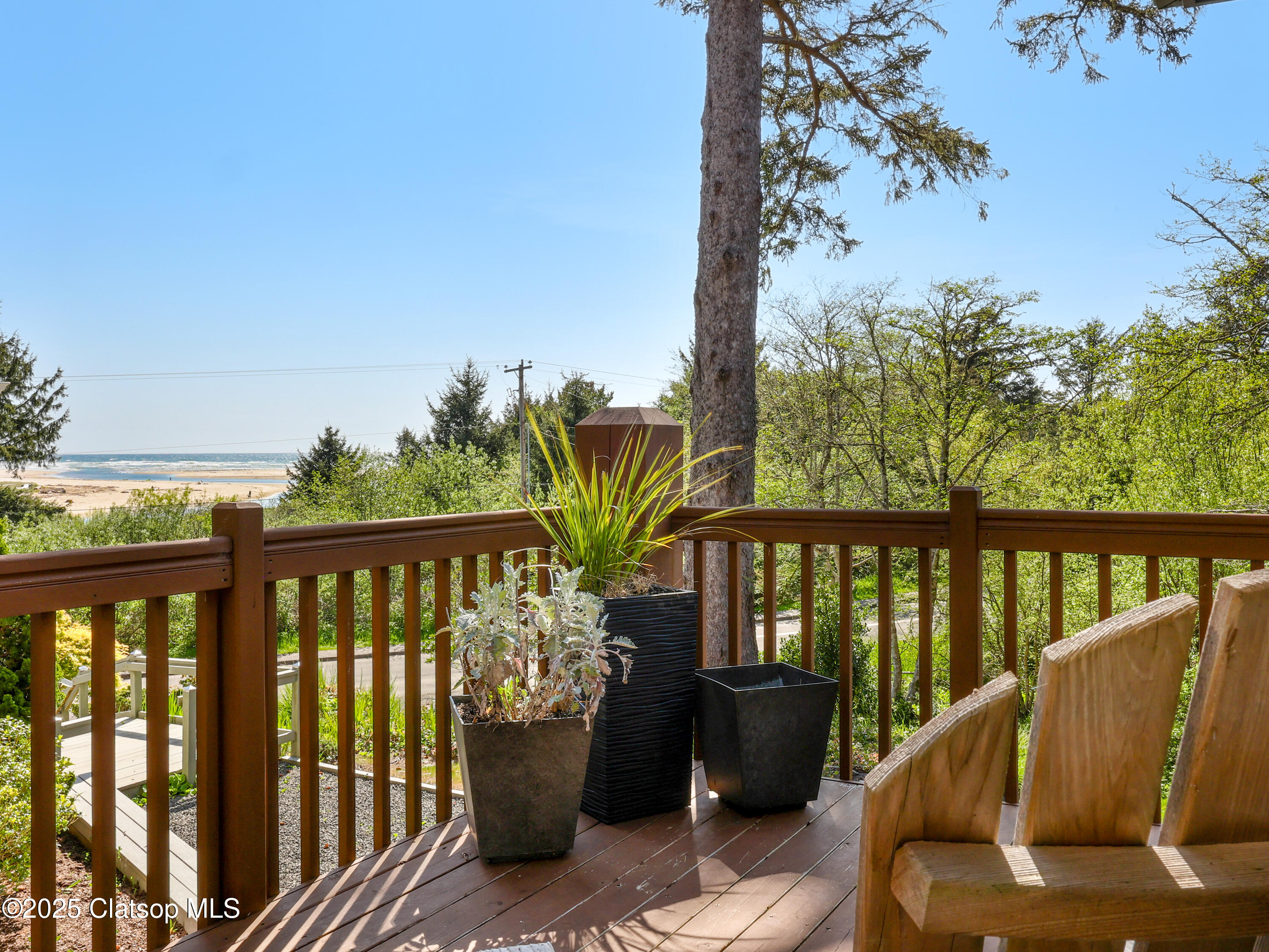 571 Antler Road Property Photo 17