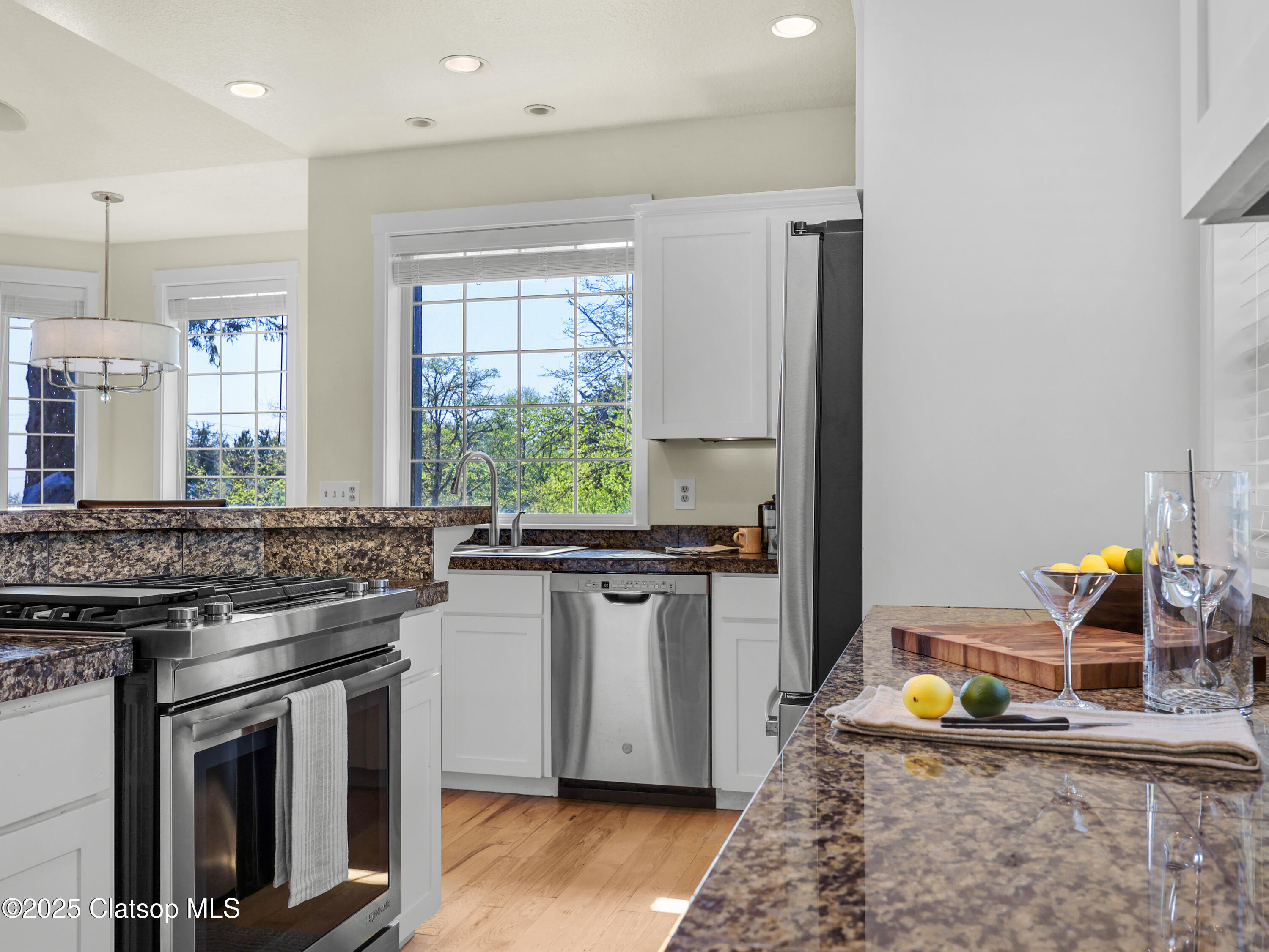 571 Antler Road Property Photo 25