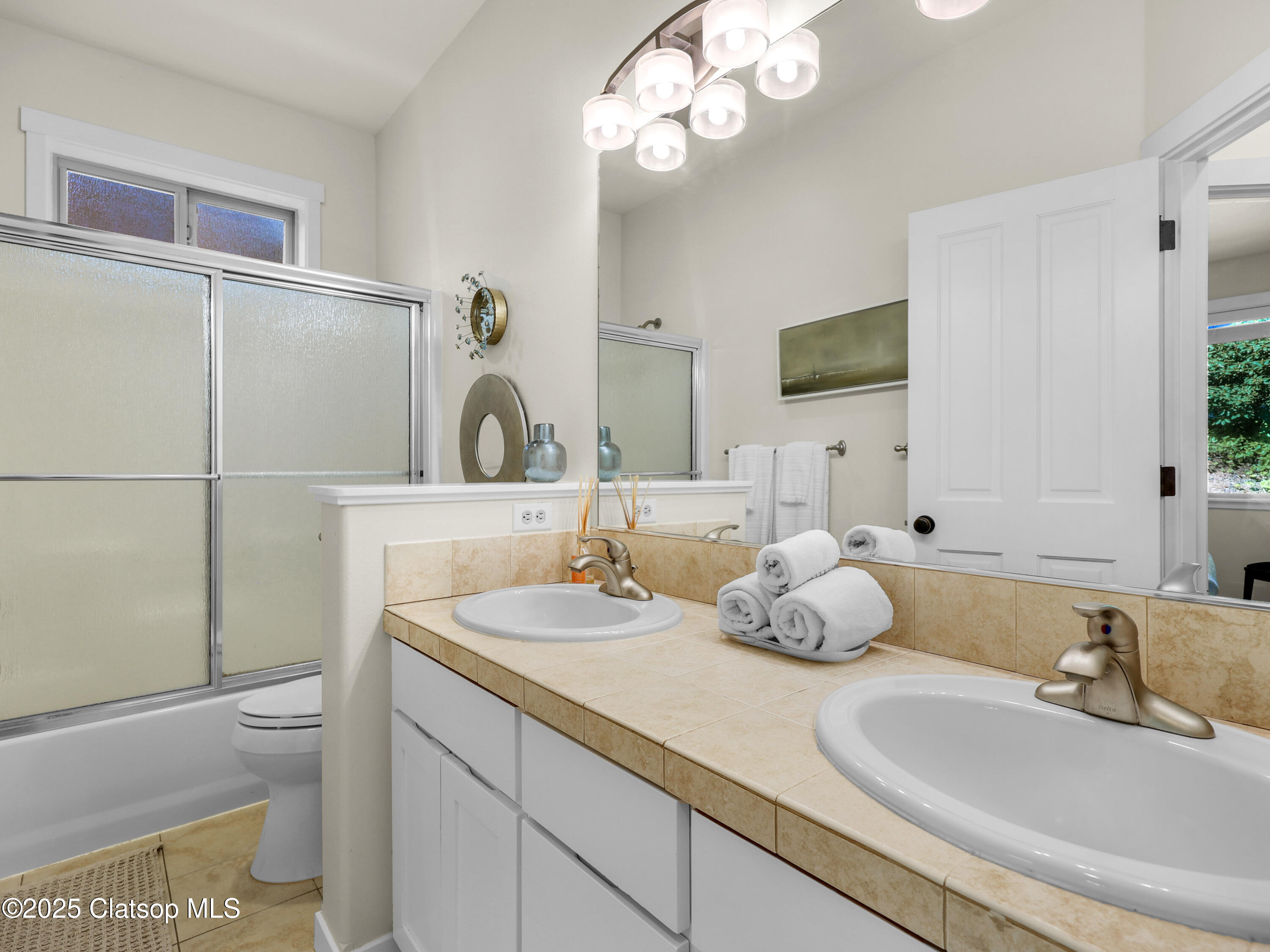 571 Antler Road Property Photo 40