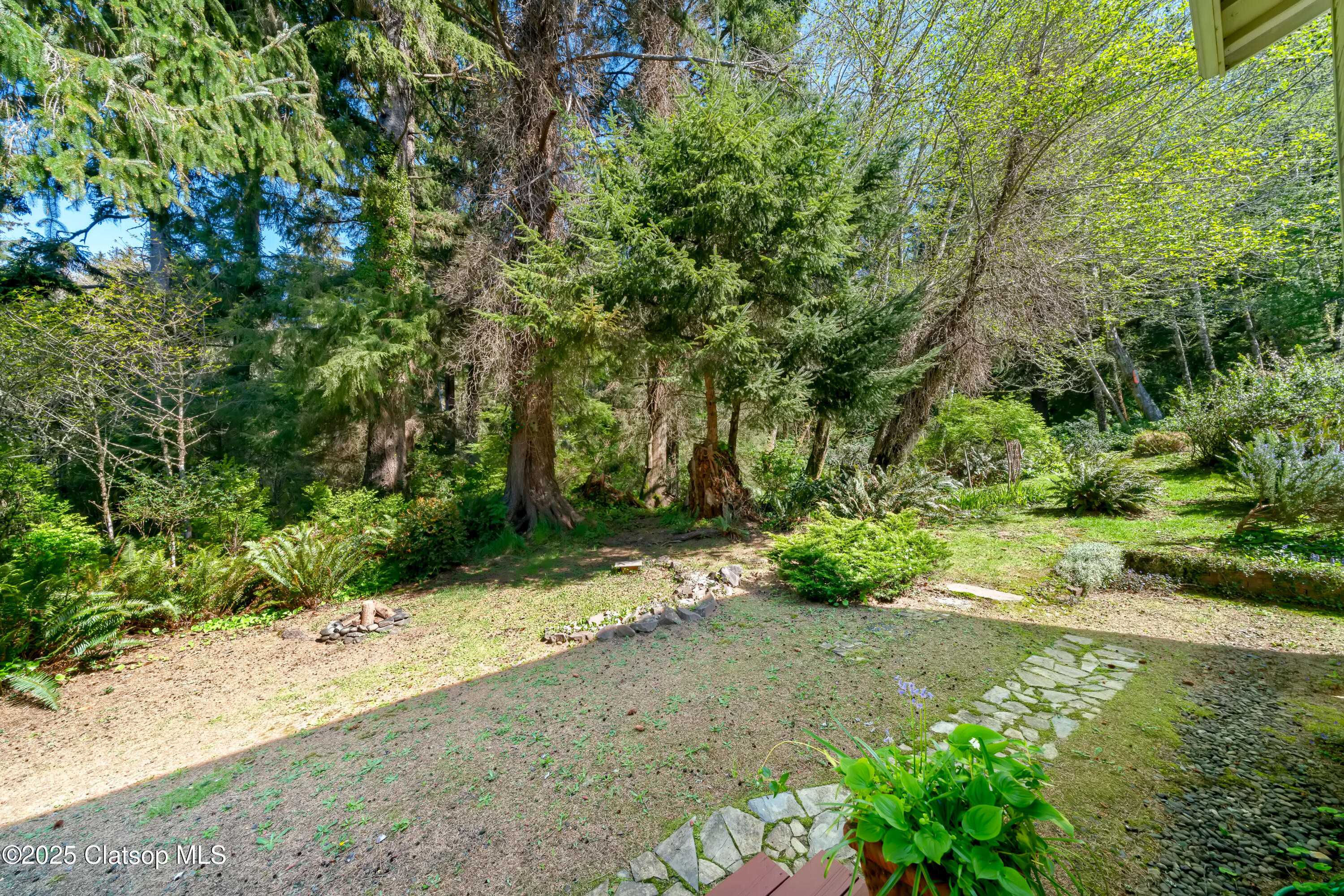 9320 Nehalem Rd Property Photo 30
