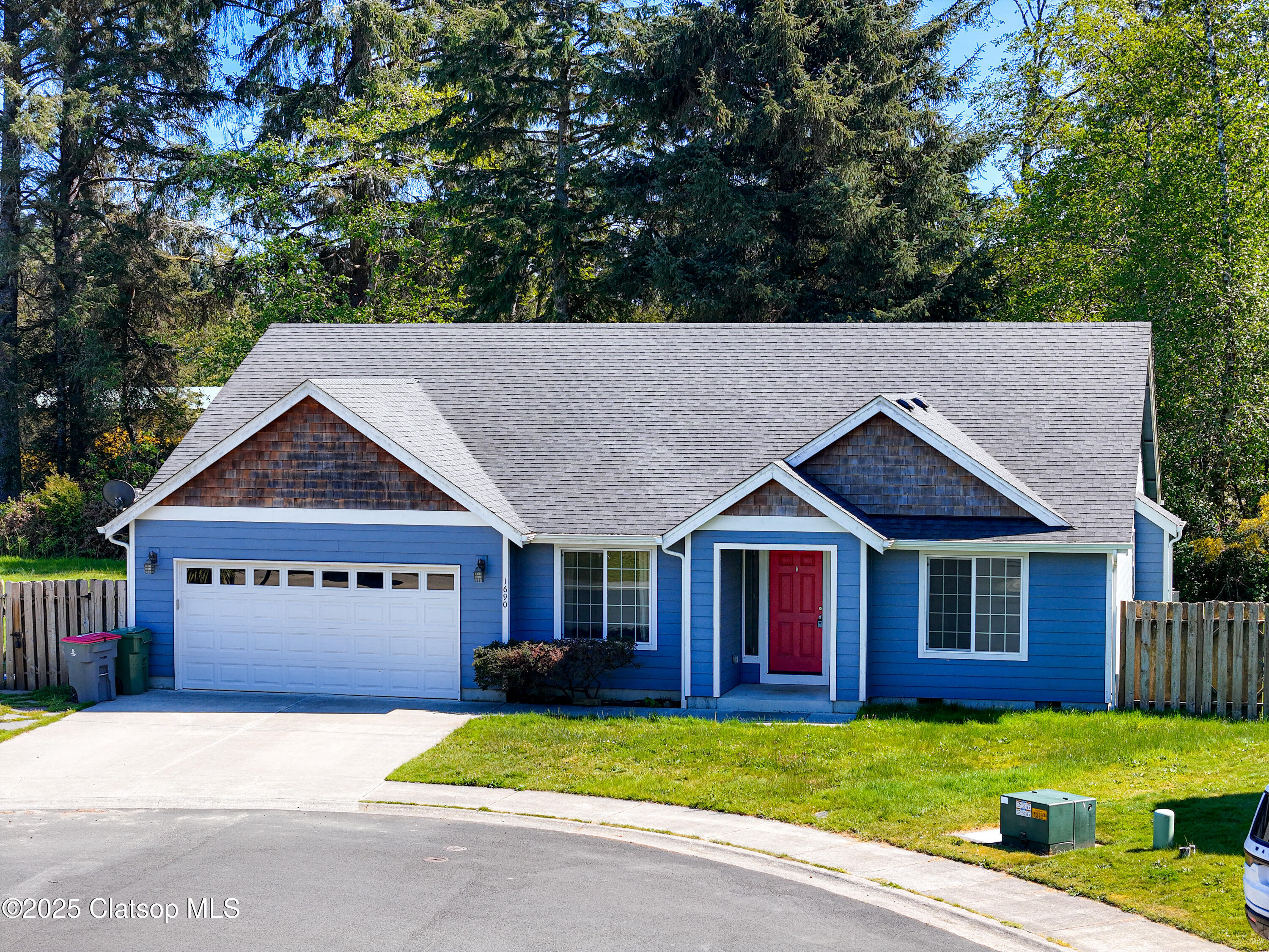 1690 Westwind Circle Property Photo 1