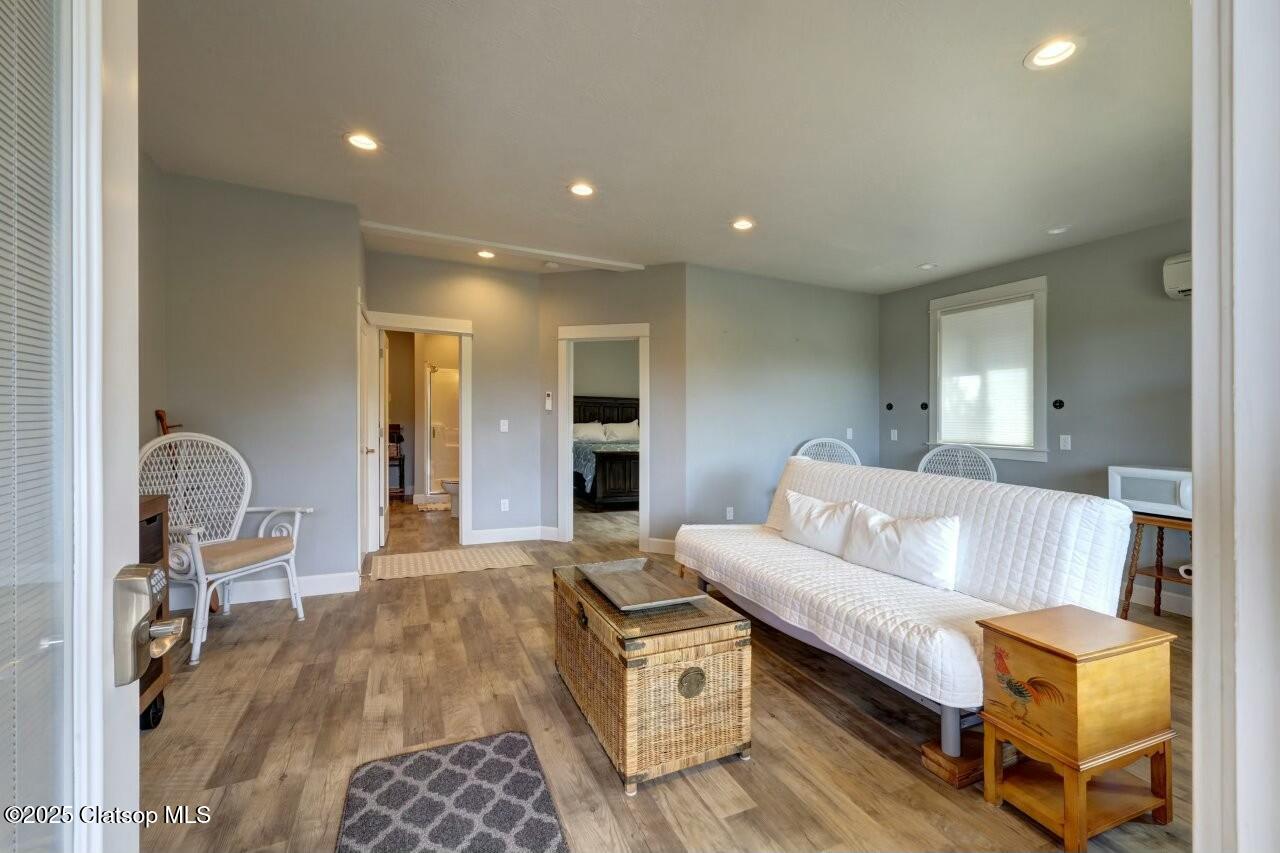 302 S Quadrant Street Property Photo 31