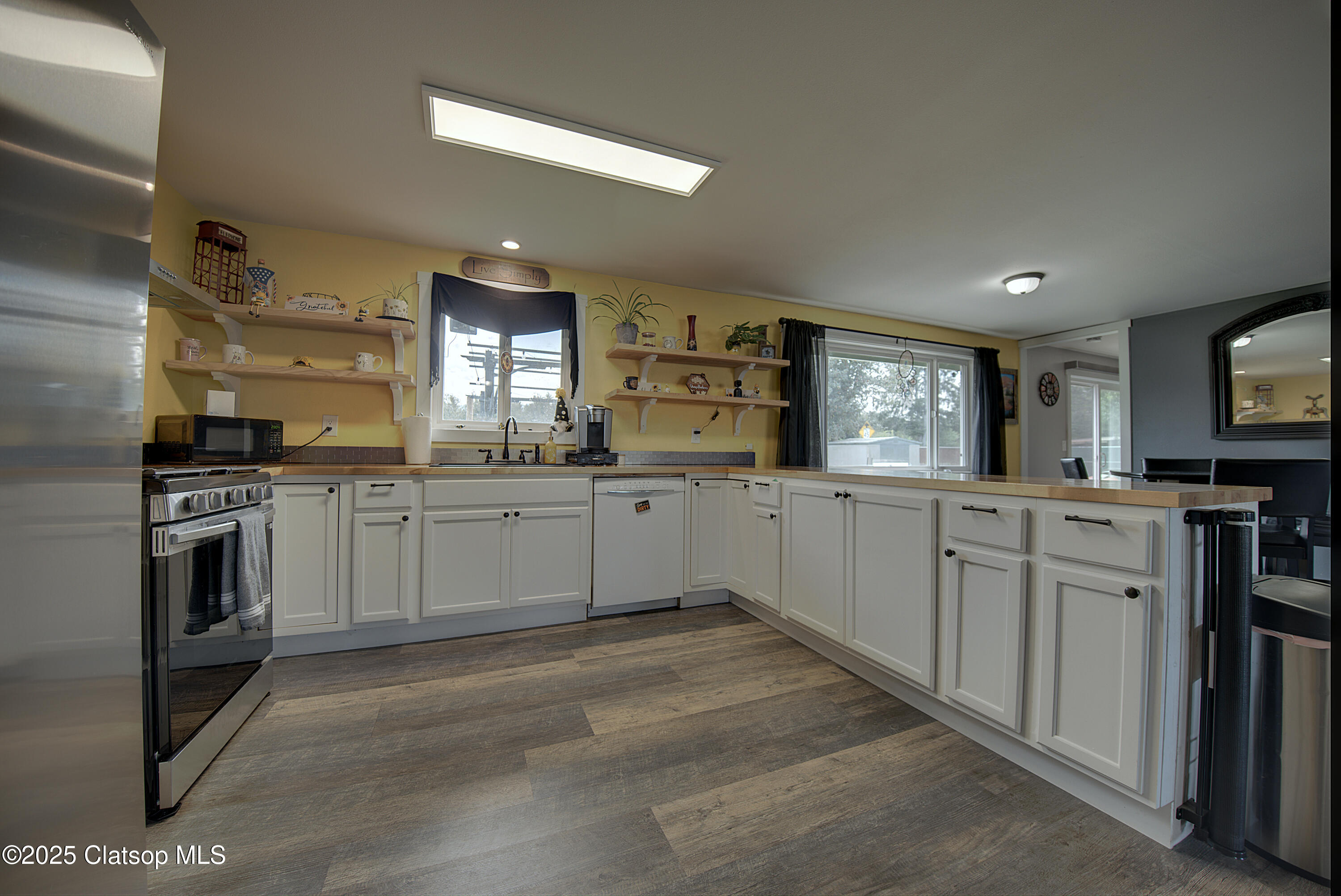 92700 Holly Road Property Photo 33