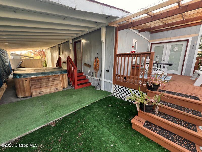481 Hillside Loop Property Photo 10