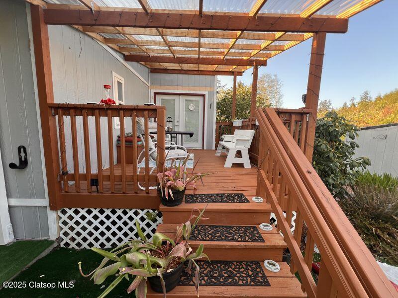 481 Hillside Loop Property Photo 11
