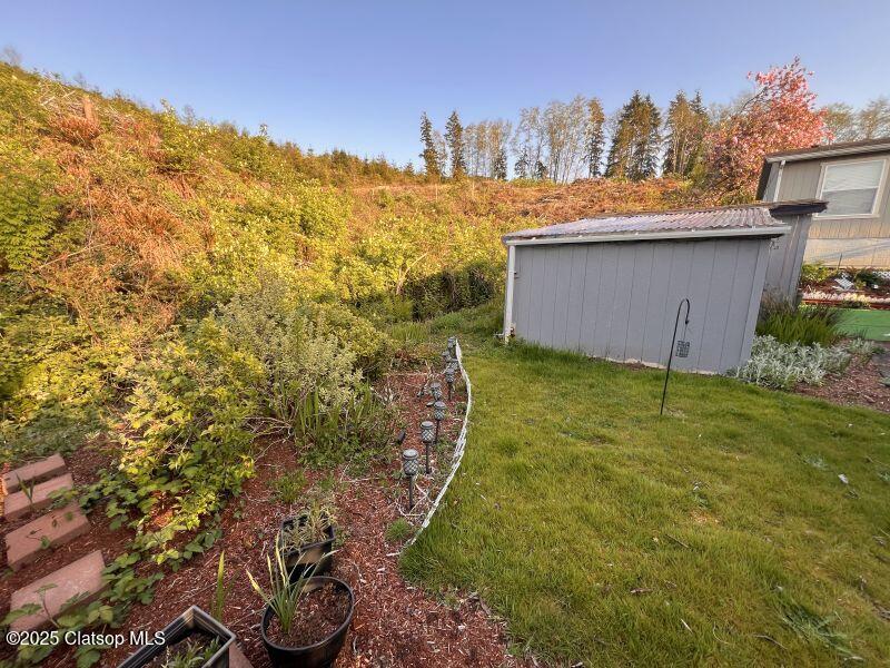 481 Hillside Loop Property Photo 17