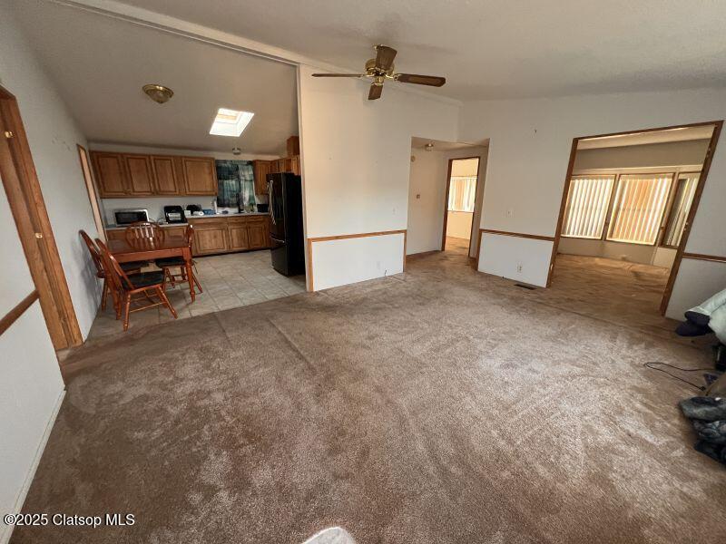 481 Hillside Loop Property Photo 28