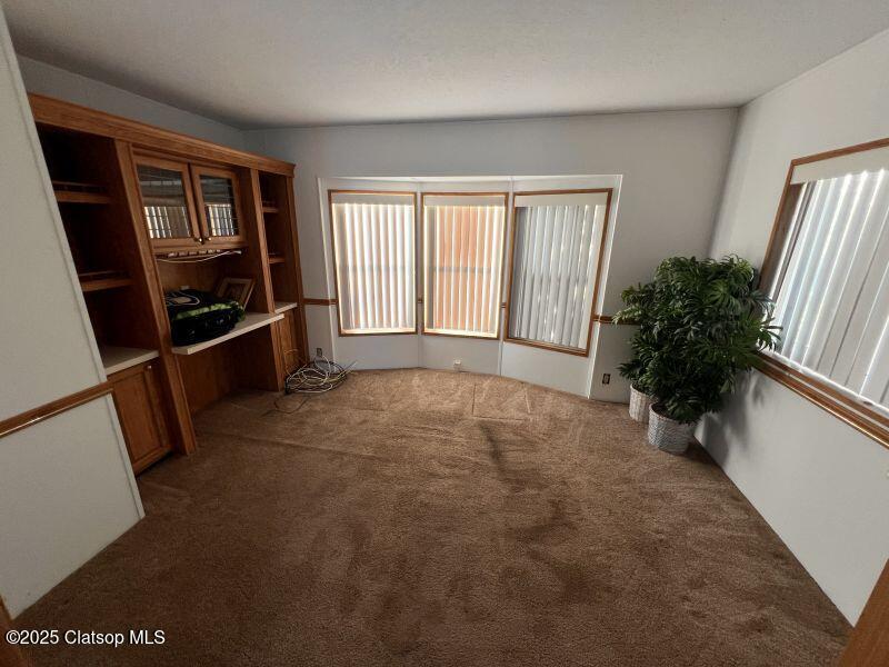 481 Hillside Loop Property Photo 32