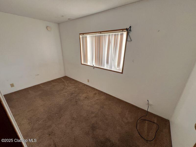 481 Hillside Loop Property Photo 36